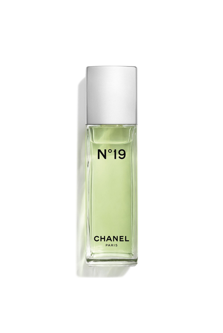 N°19 Eau de Toilette