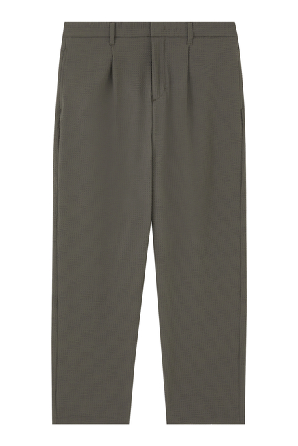 Pleated Technical-Seersucker Chinos