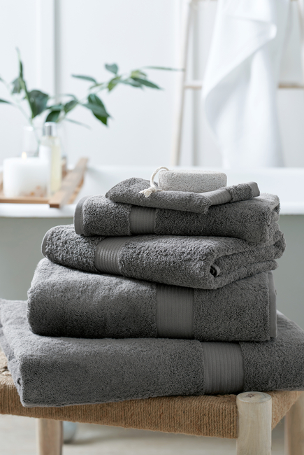 The White Company Luxury Egyptian Cotton Towel, Pearl Gray, Size: Face Cloth