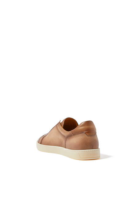 Cowes Laceless Leather Sneaker