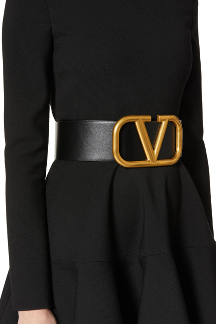  V Logo Buckle Belt