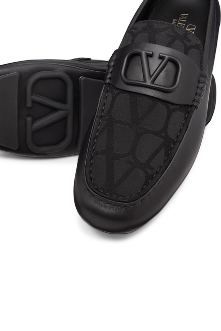 VLogo Signature Driver Loafers