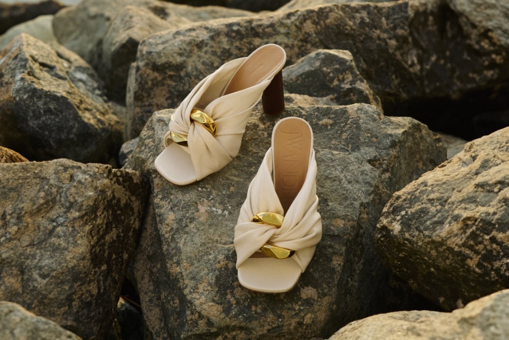 megamenu-nav-list-asset-shoes