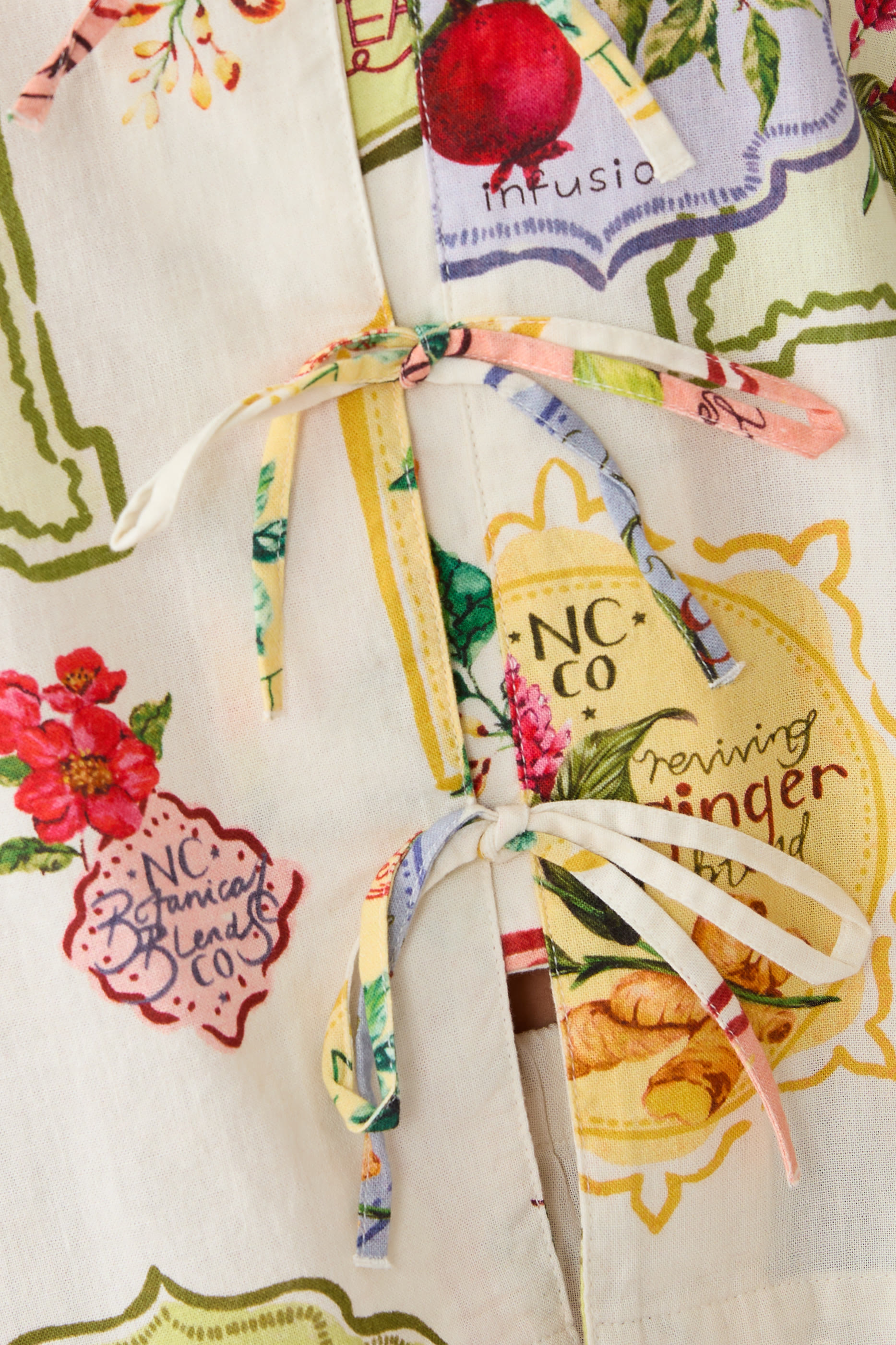 Retro Print Tie Front Shirt