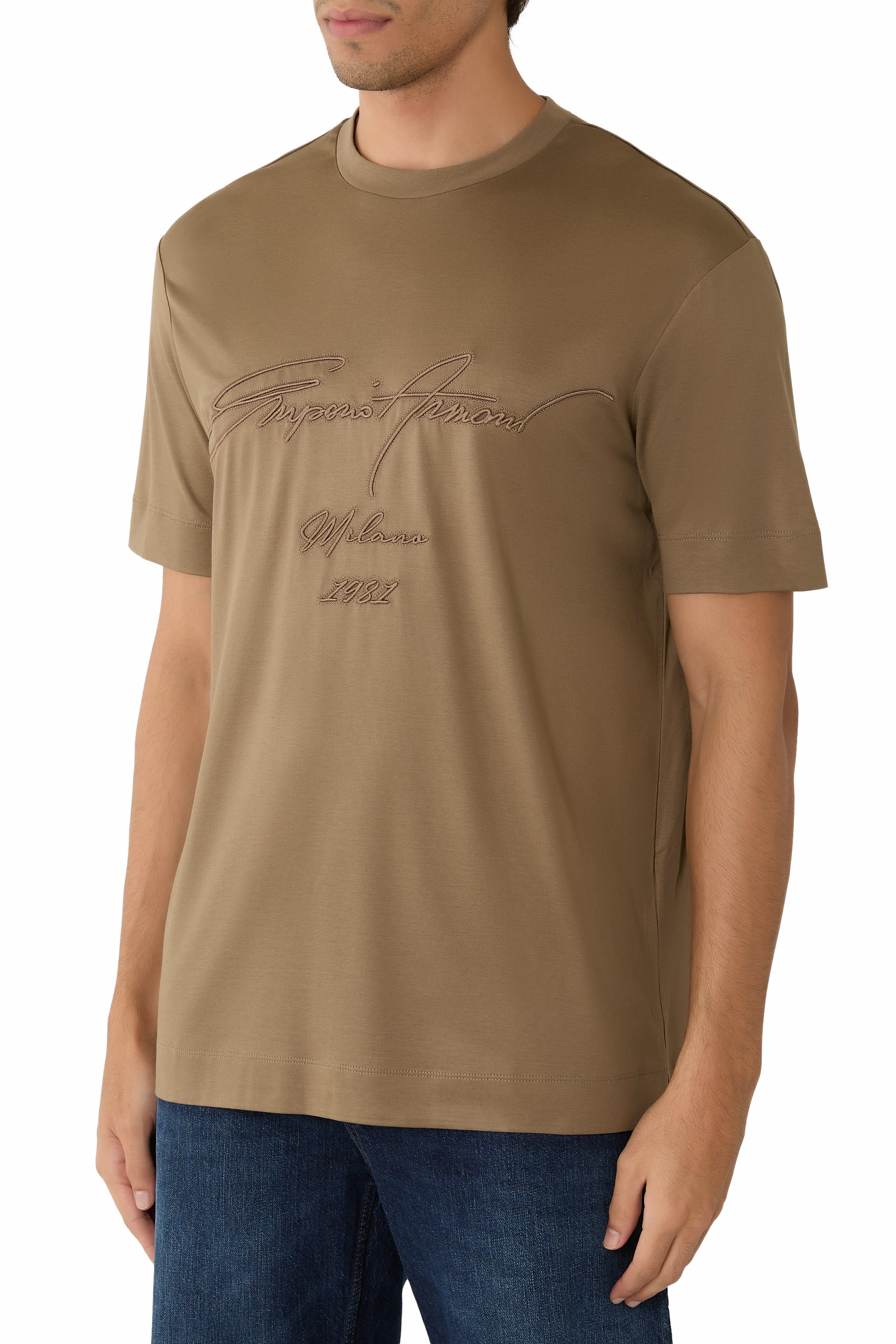 Macro Eagle Logo T-Shirt 