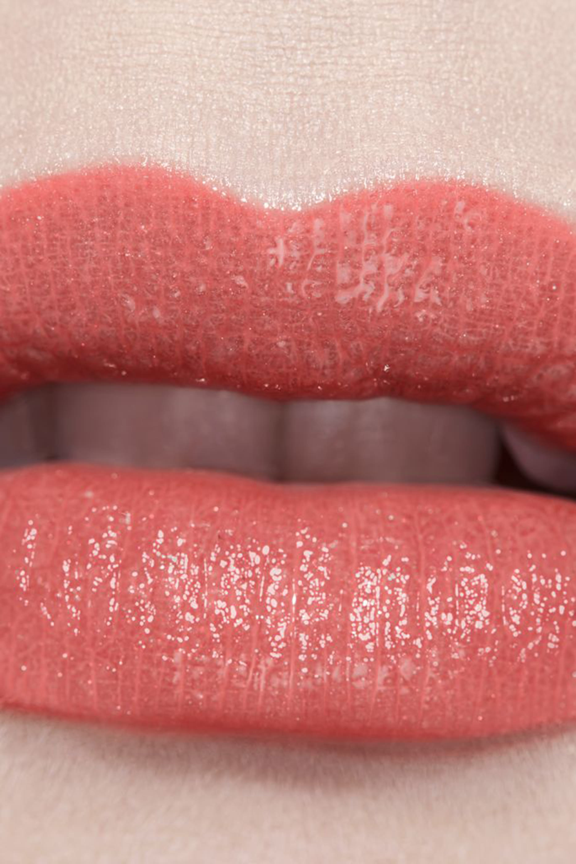 ROUGE COCO BAUME A Hydrating Tinted Lip Balm