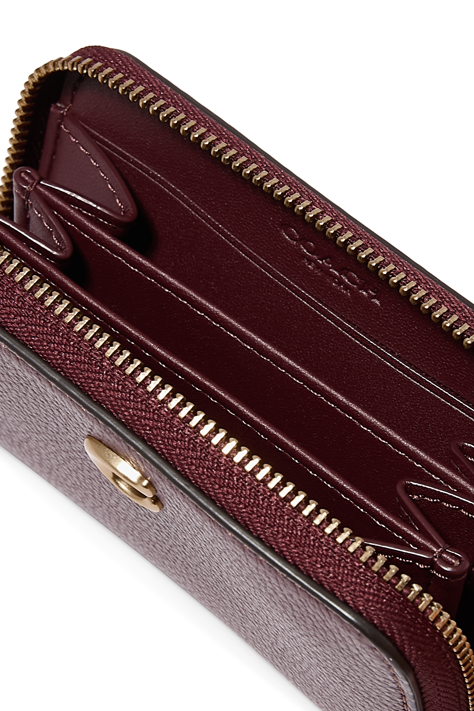  Polished Pebble Leather Card Case