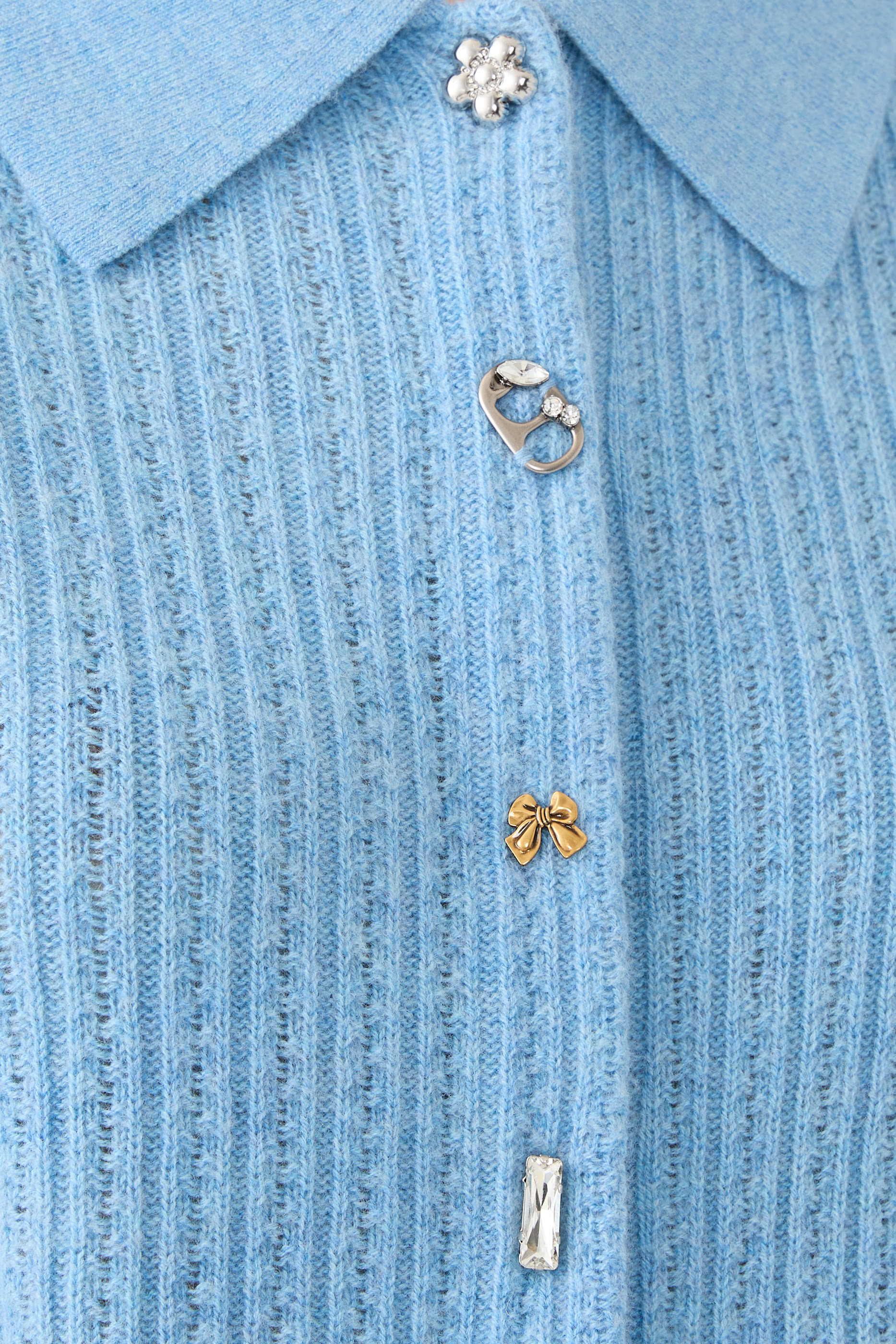 Cable-Knit Charm Cardigan