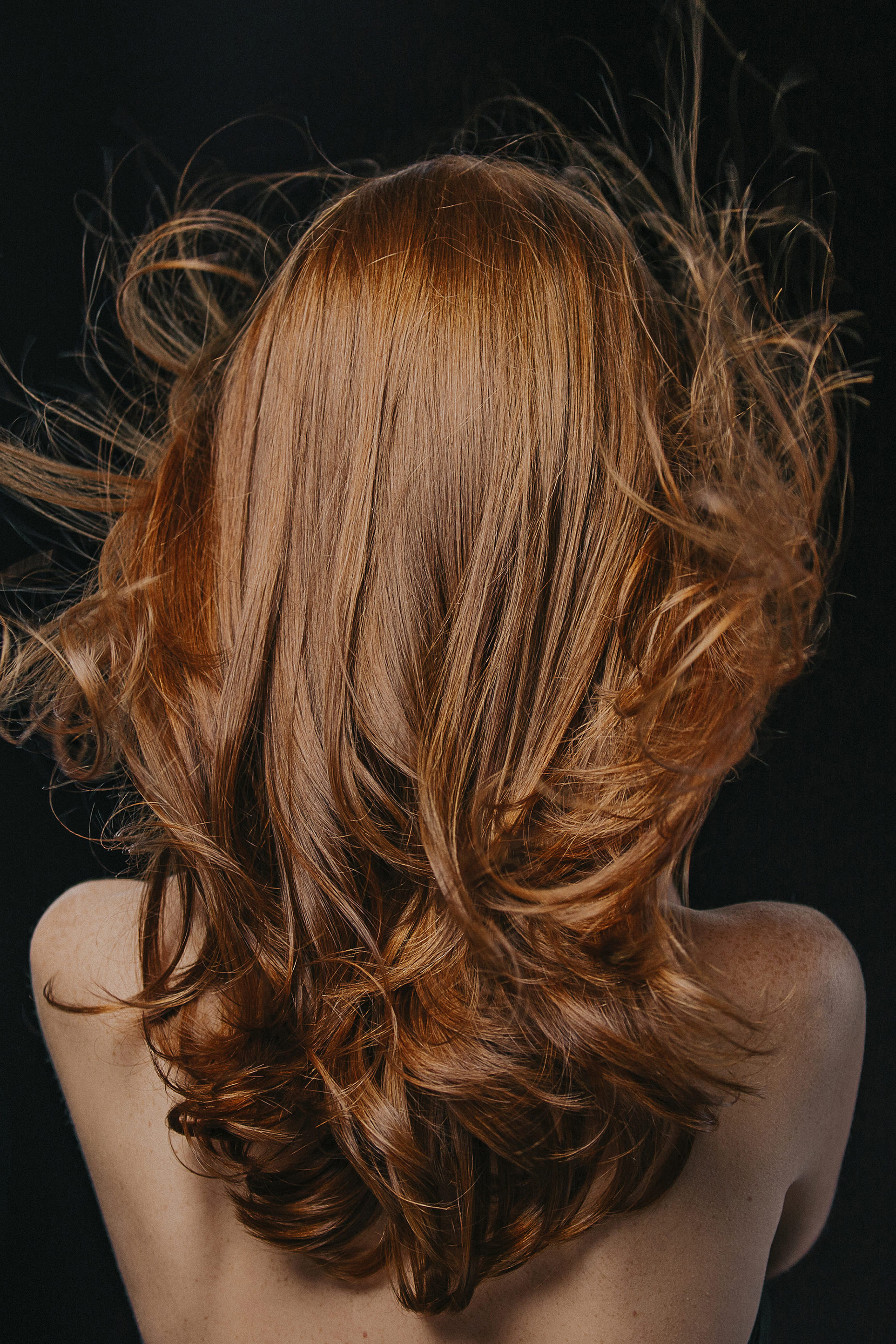 Hair Rituel Revitalizing Volumizing Shampoo with Camellia oil