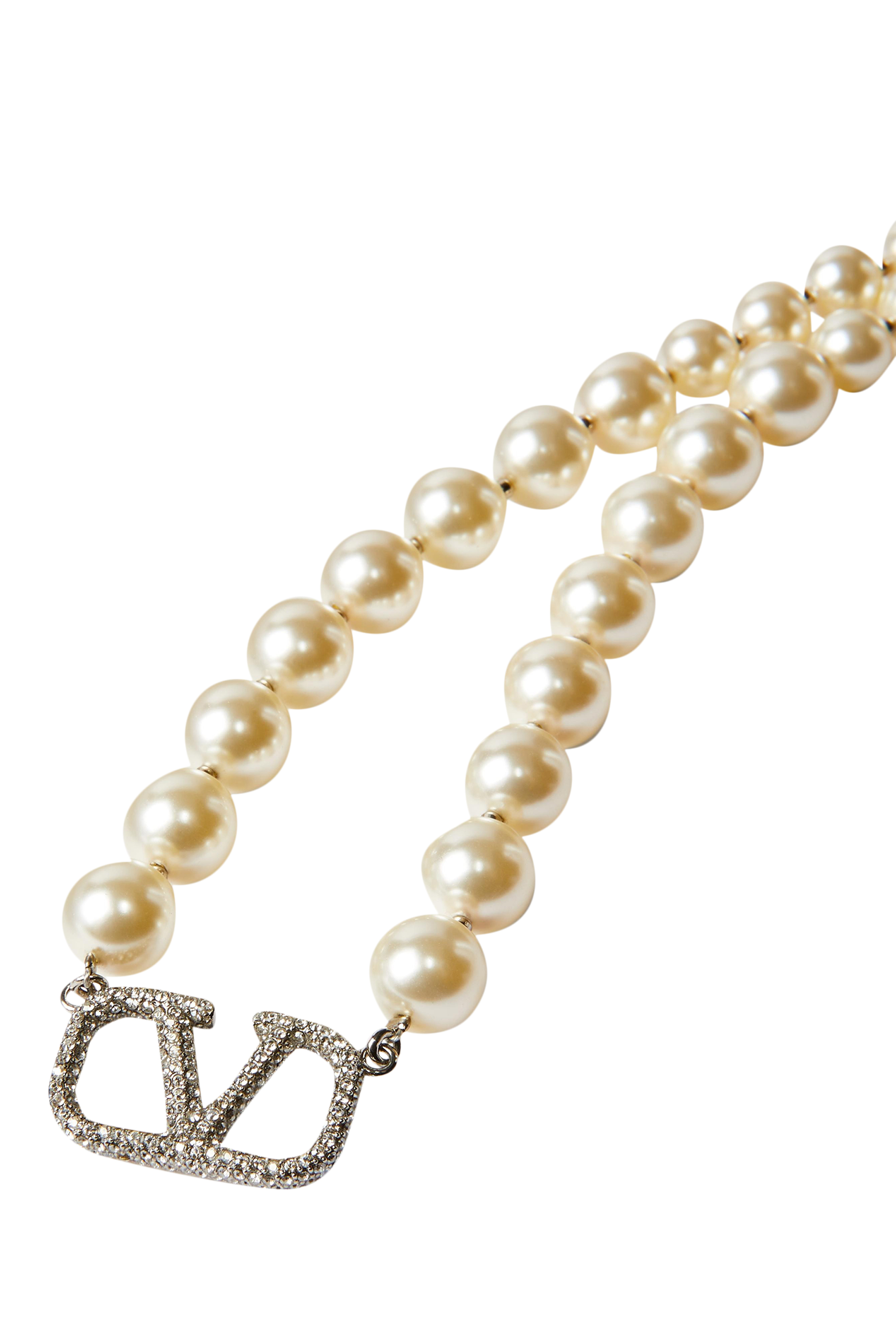VLogo Signature Pearl Necklace