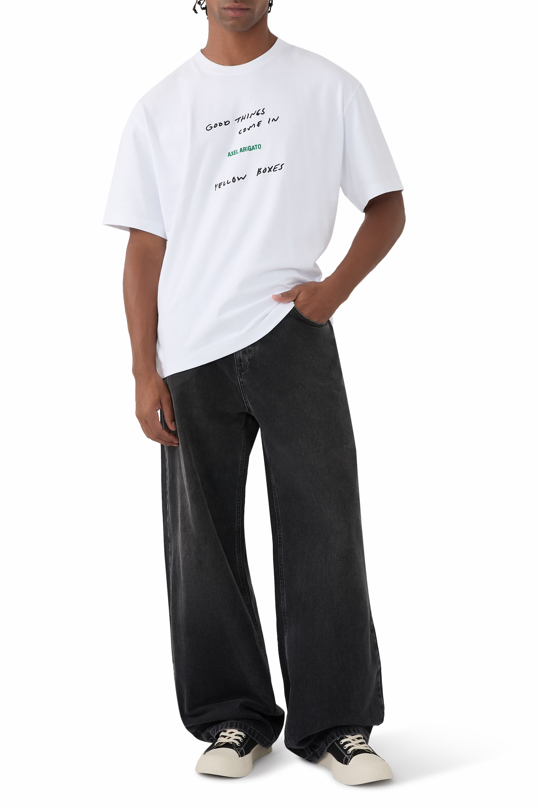 Embroidered Relaxed Jeans