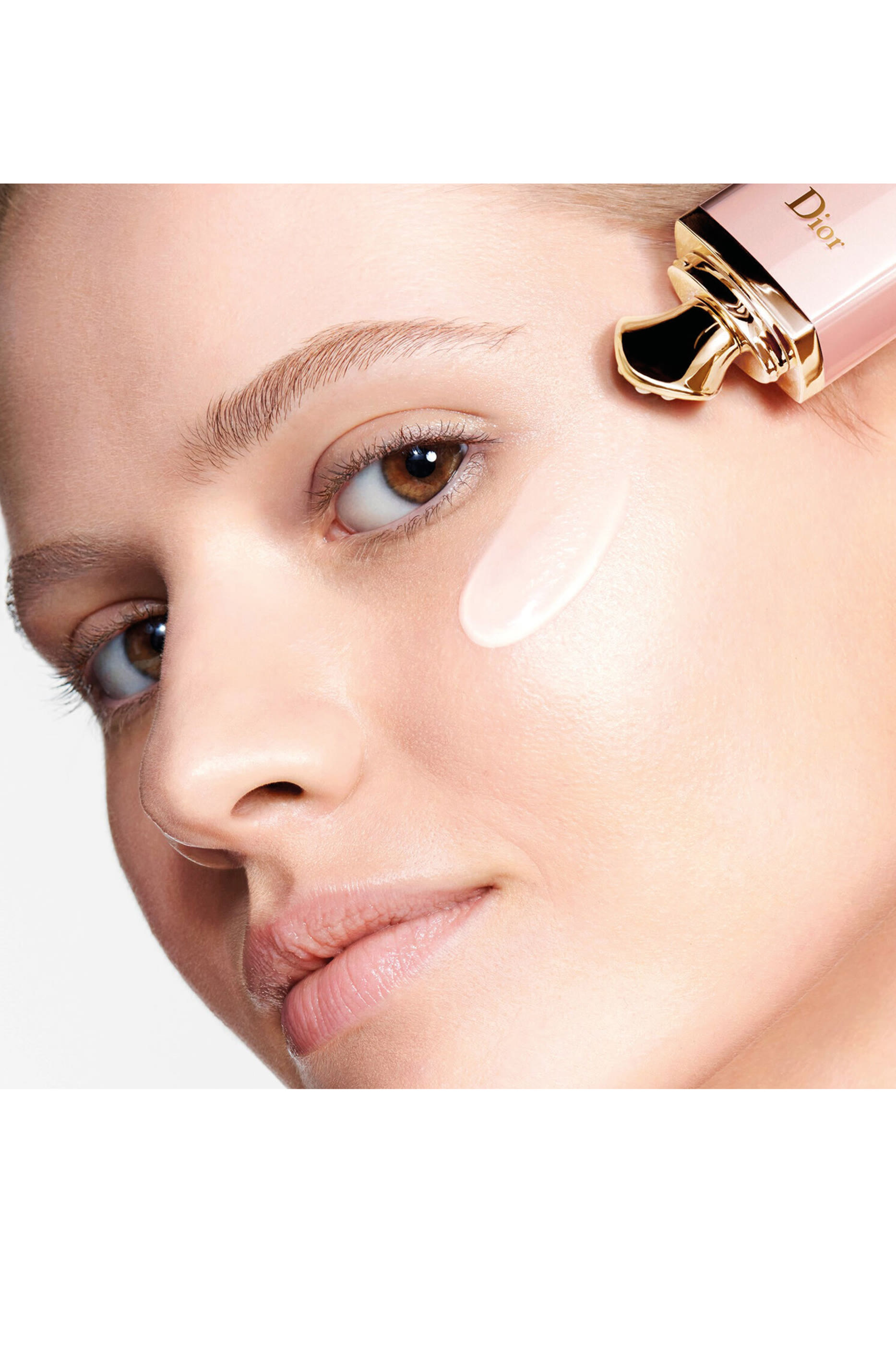 Le Micro-S&eacute;rum de Rose Yeux Advanced Eye Serum