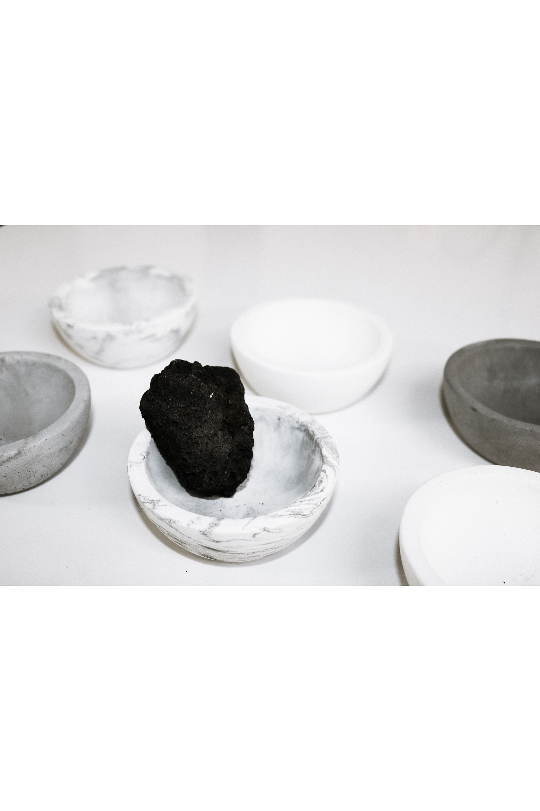 No.6 Hyssop Concrete Bowl Diffuser