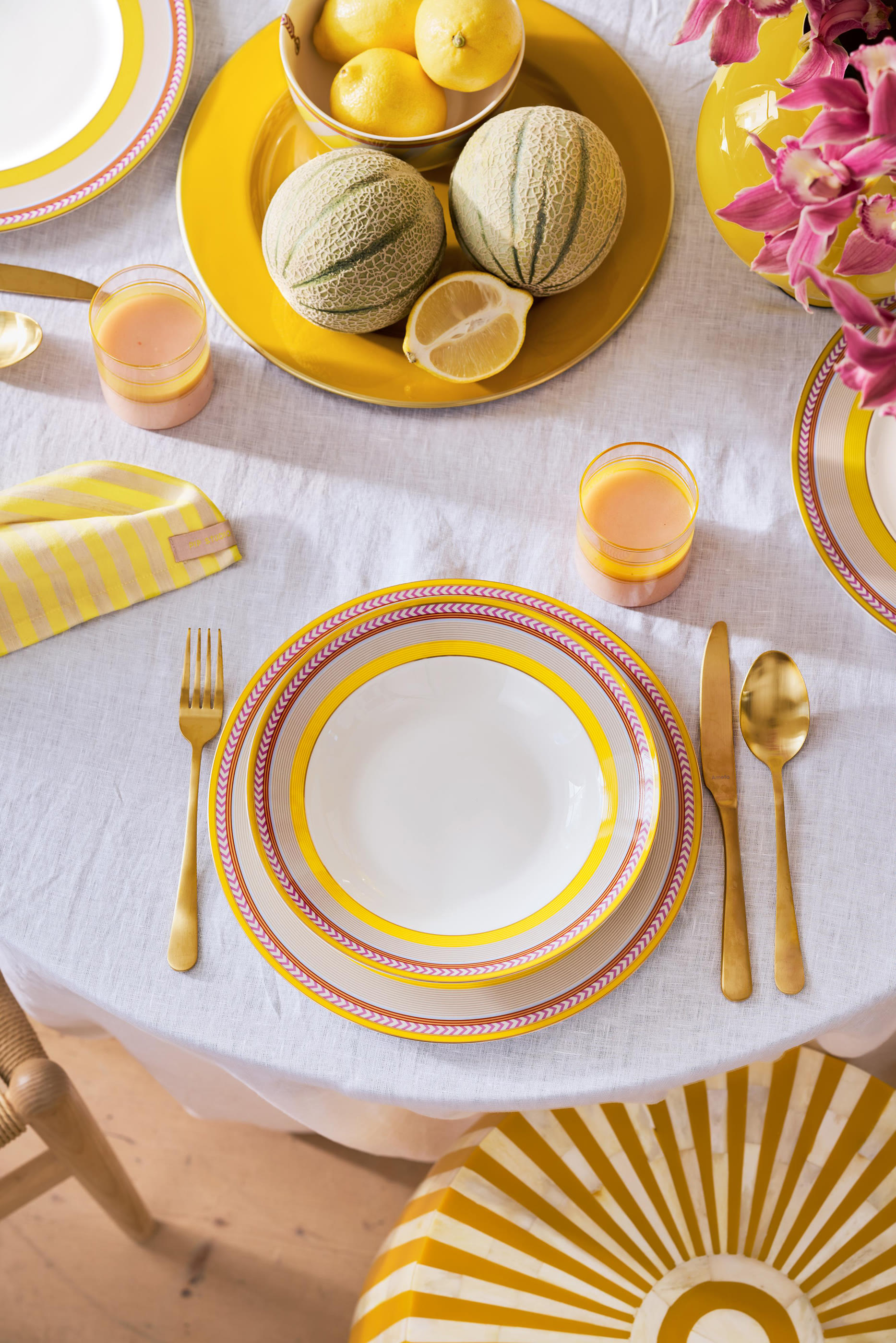 Chique Stripes Deep Plate