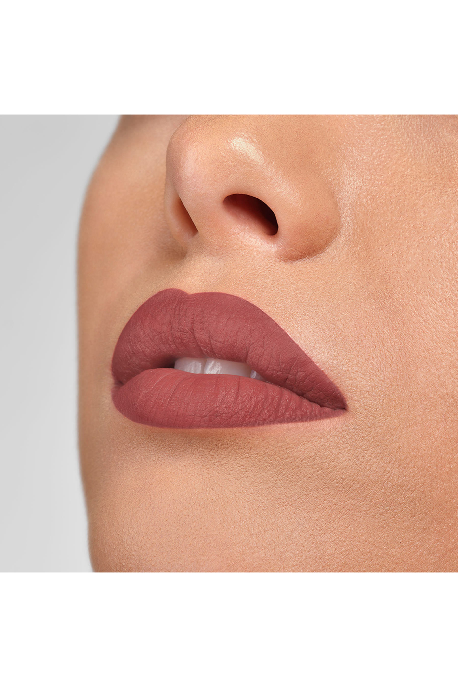 Rouge Artist Velvet Nude Lipstick