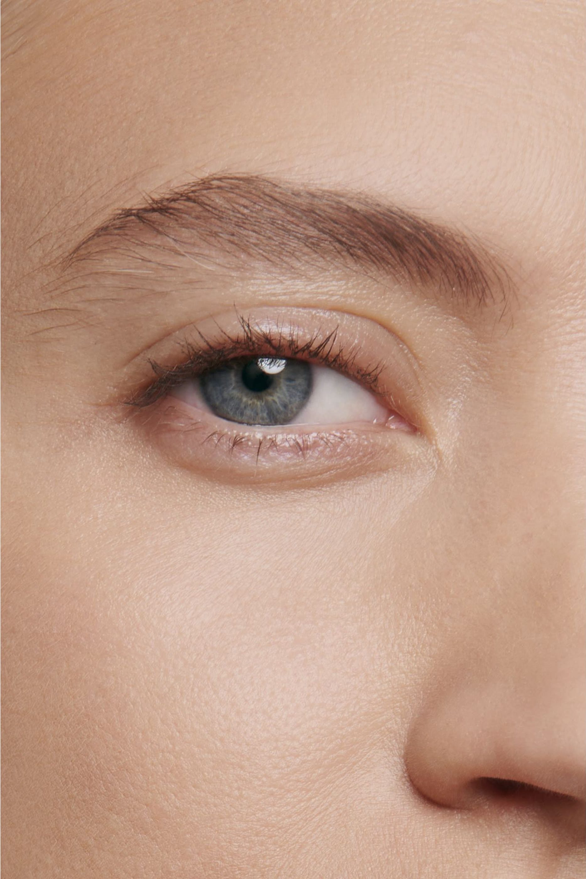 Ultra Le Teint Le Correcteur Ultrawear &ndash; All-Day Comfort &ndash; Flawless Finish Concealer