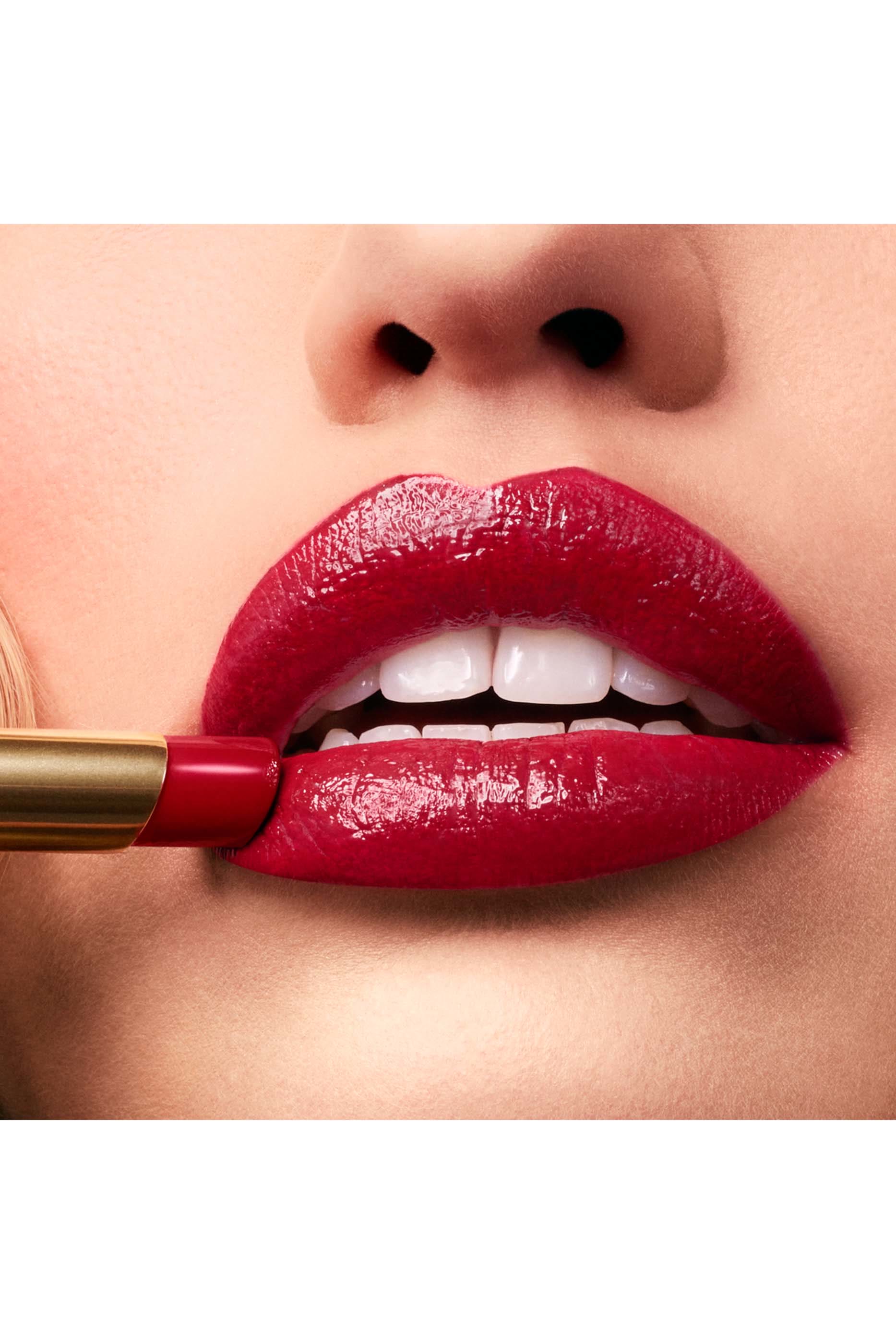 Rouge Stiletto Glossy Shine Lipstick