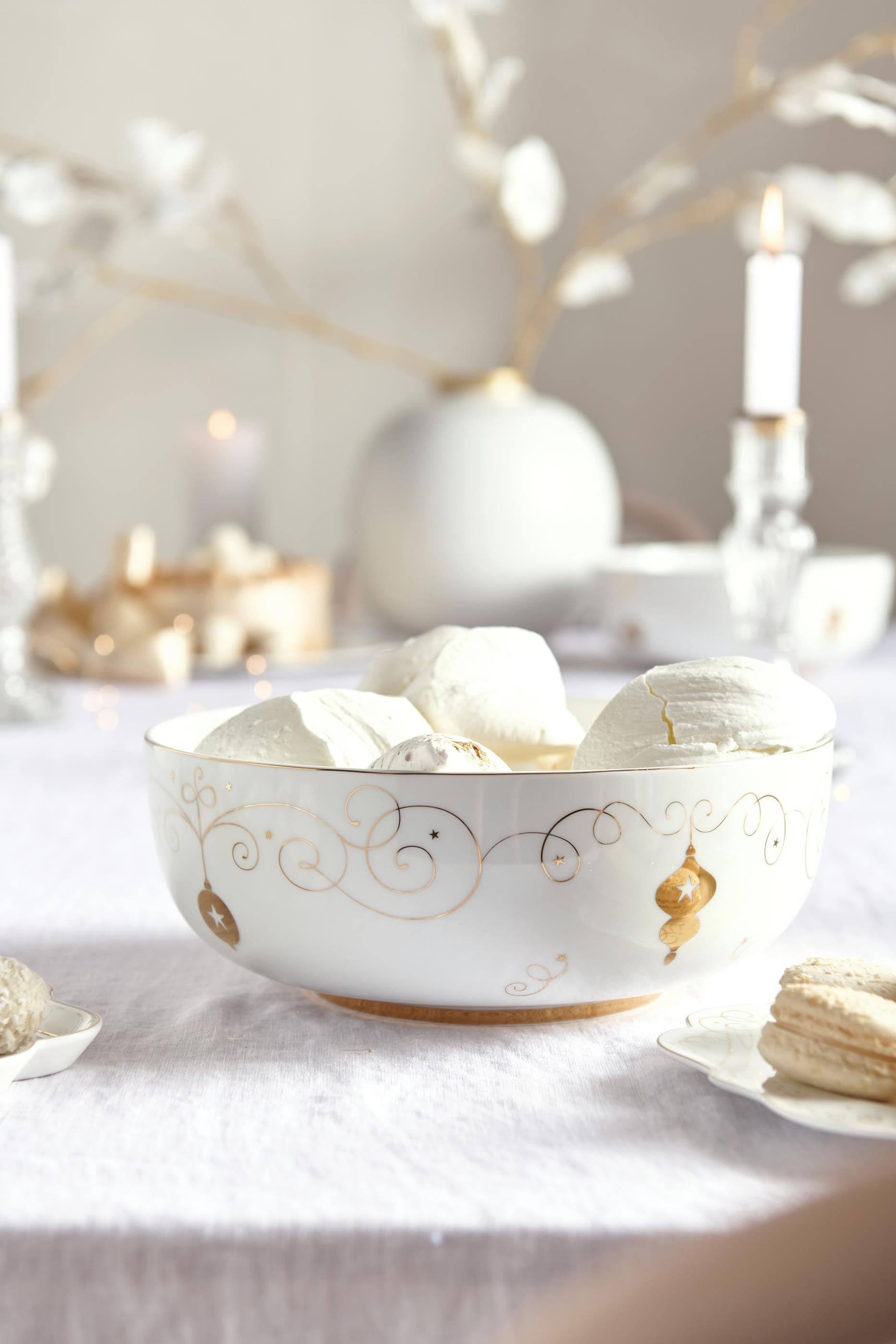 Royal Winter White Bowl