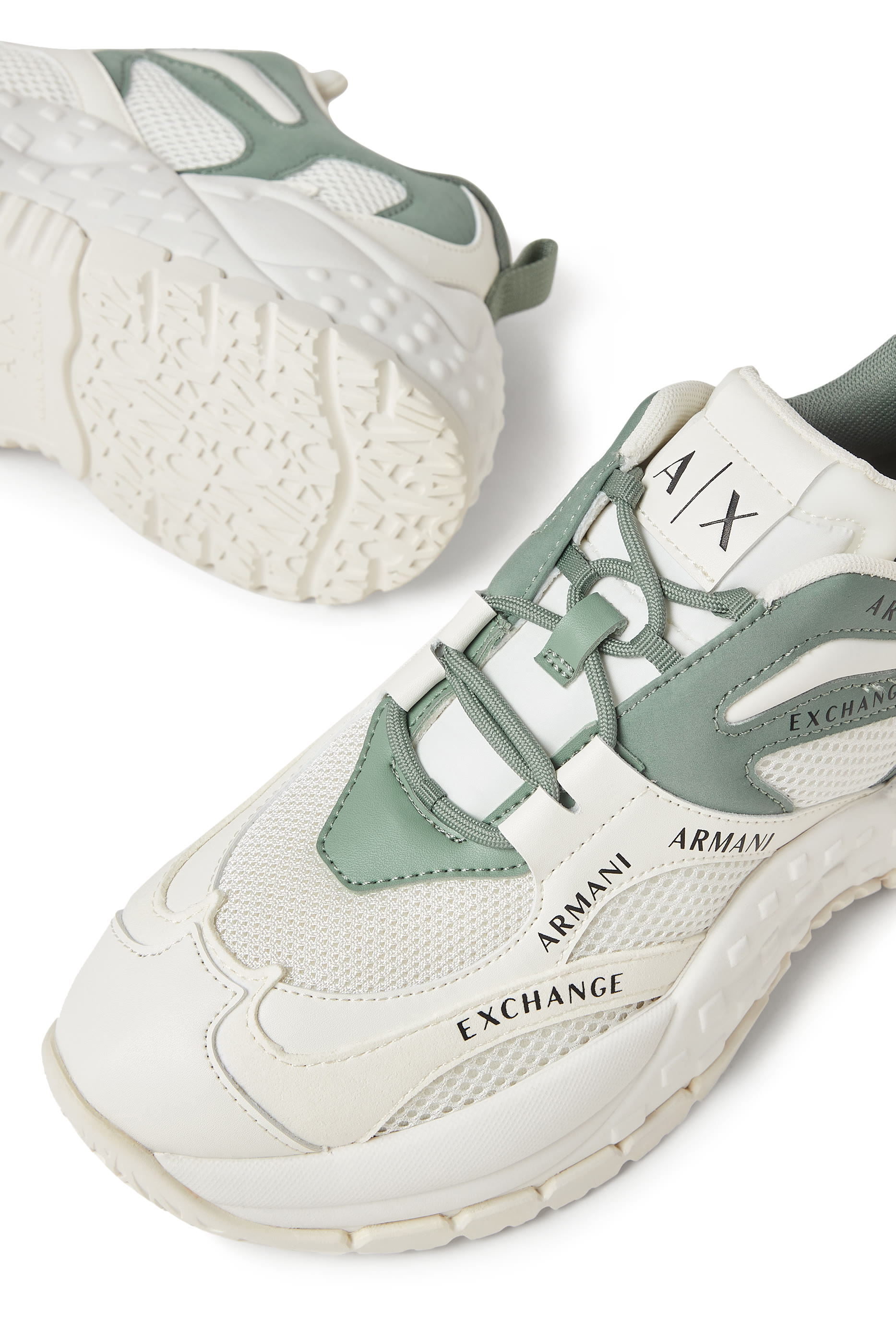 Summer Beats Low Top Sneakers