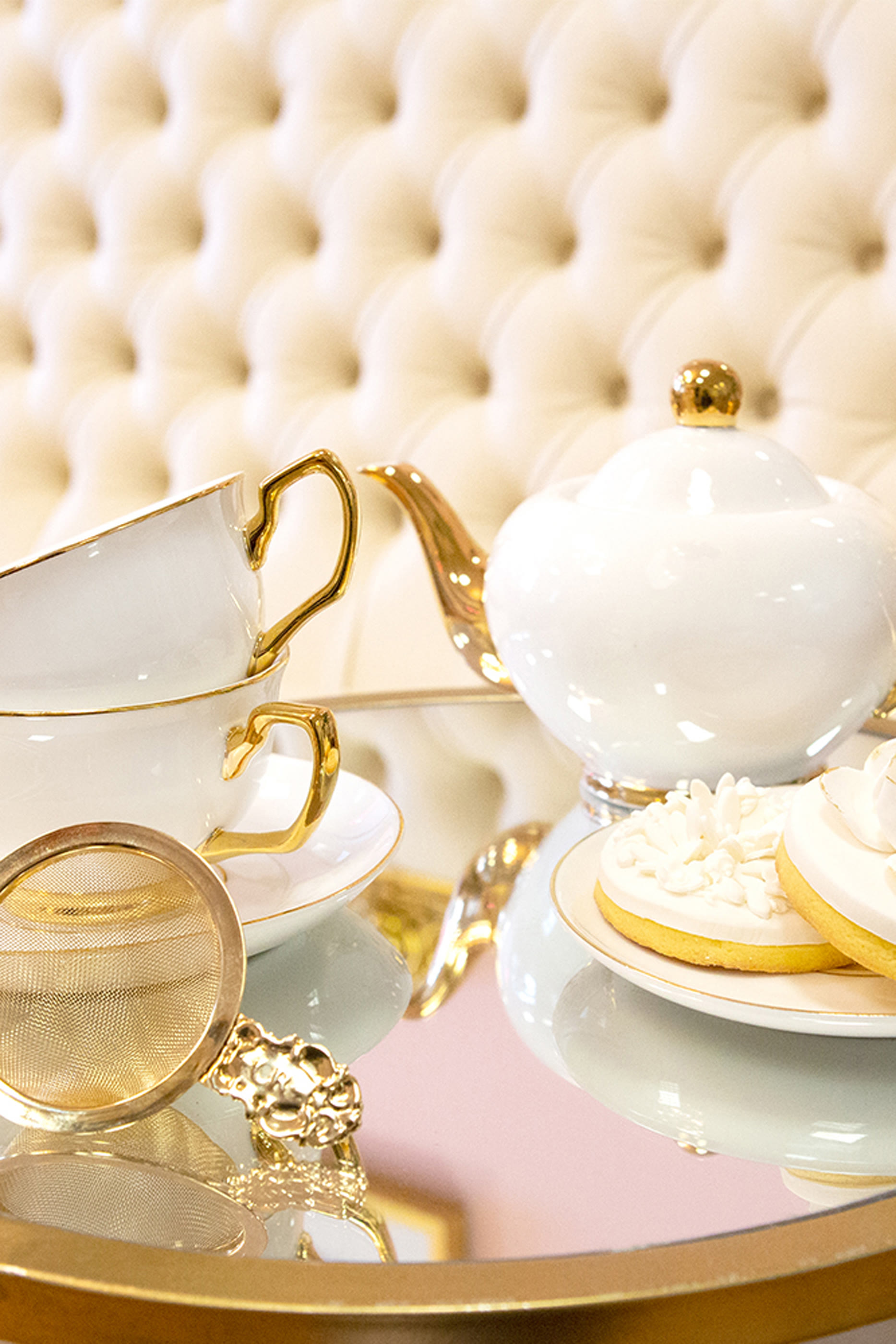 Signature Teacup and Saucer Set