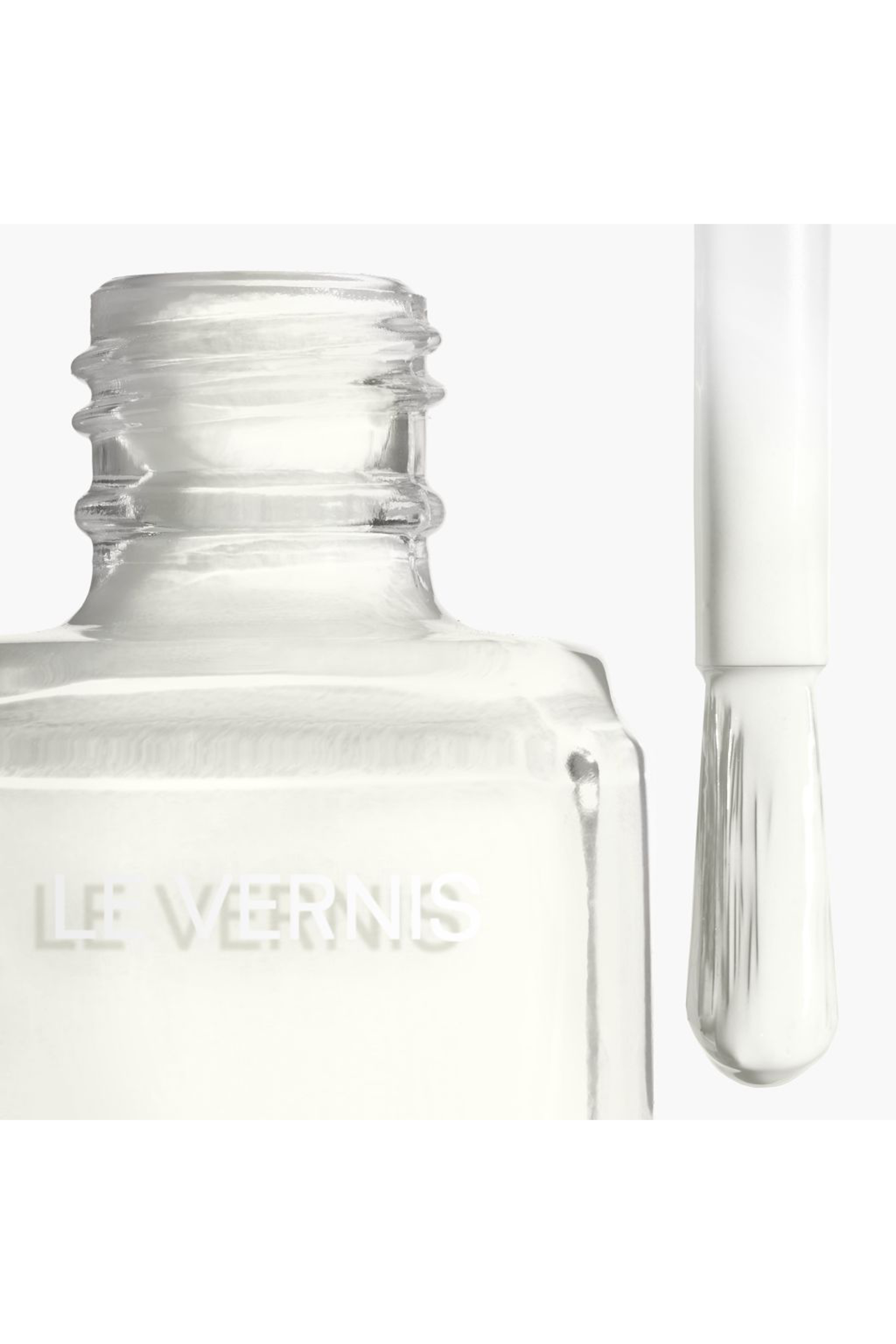 Le Vernis Nail Colour