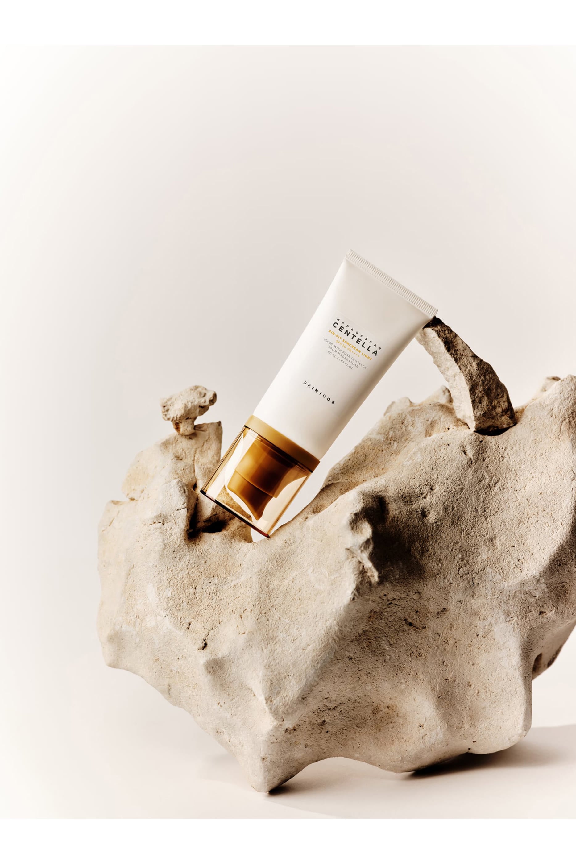 Madagascar Centella Air-Fit Light Sun Cream 