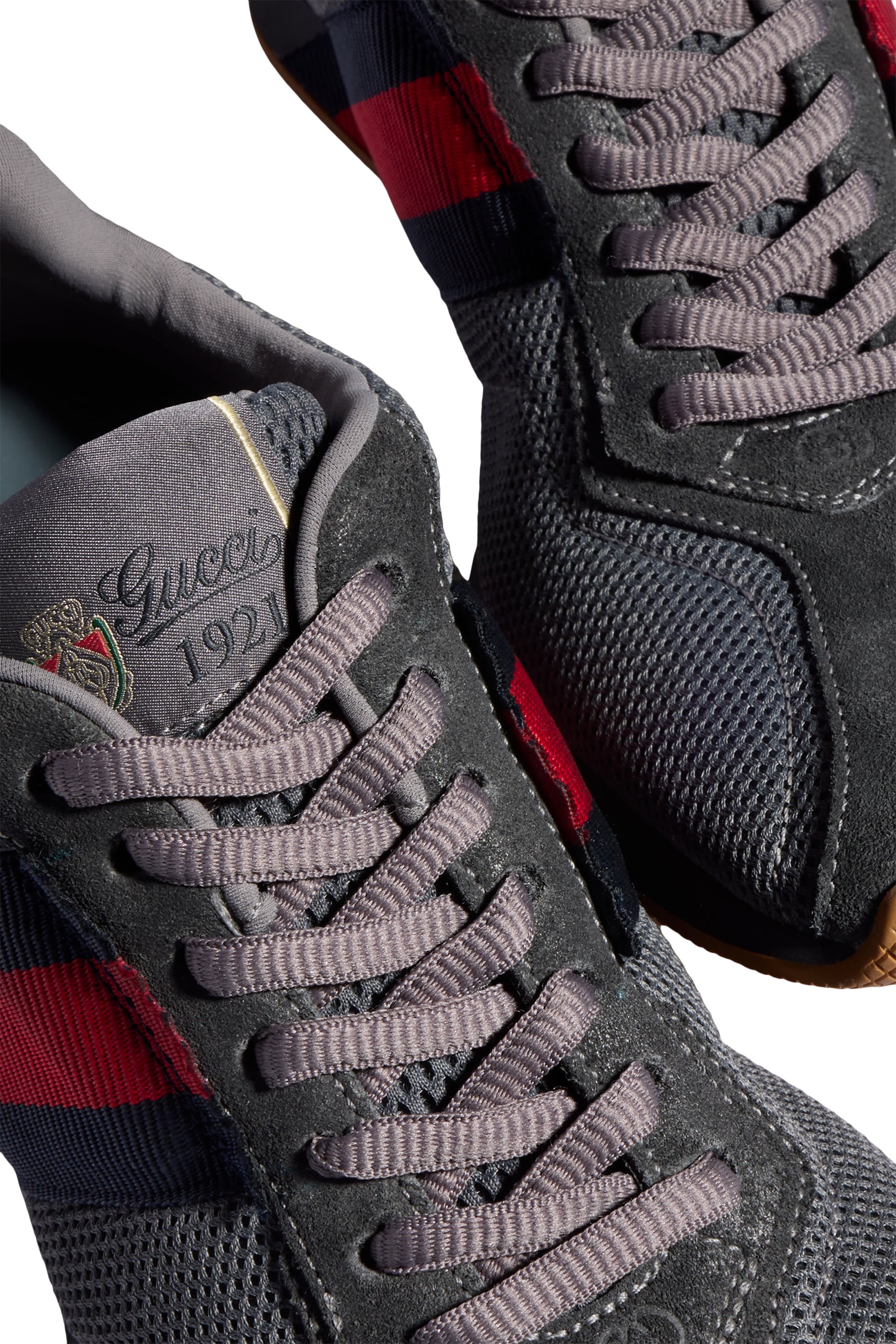 Tempo Sneakers