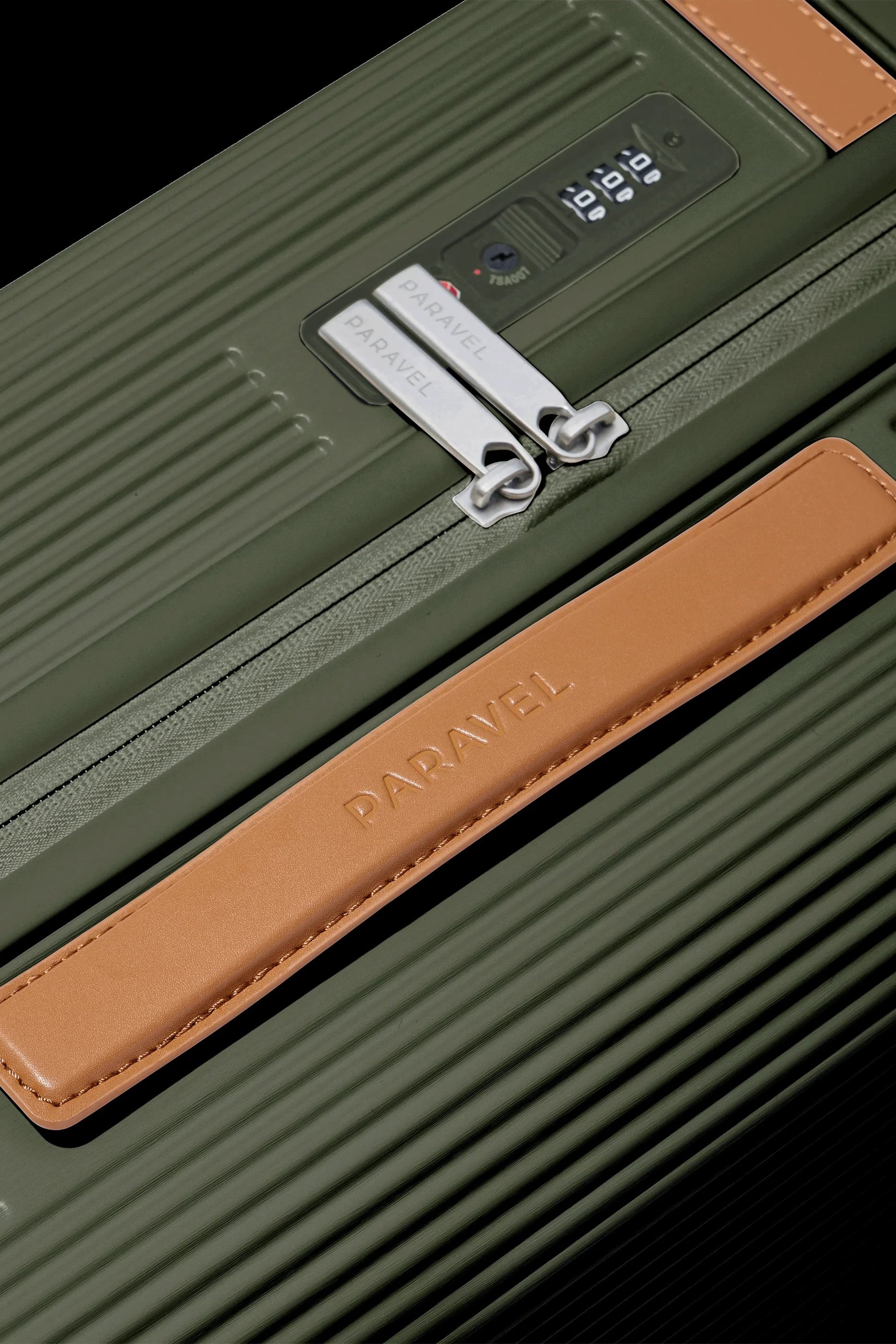 Aviator Carry-On Plus