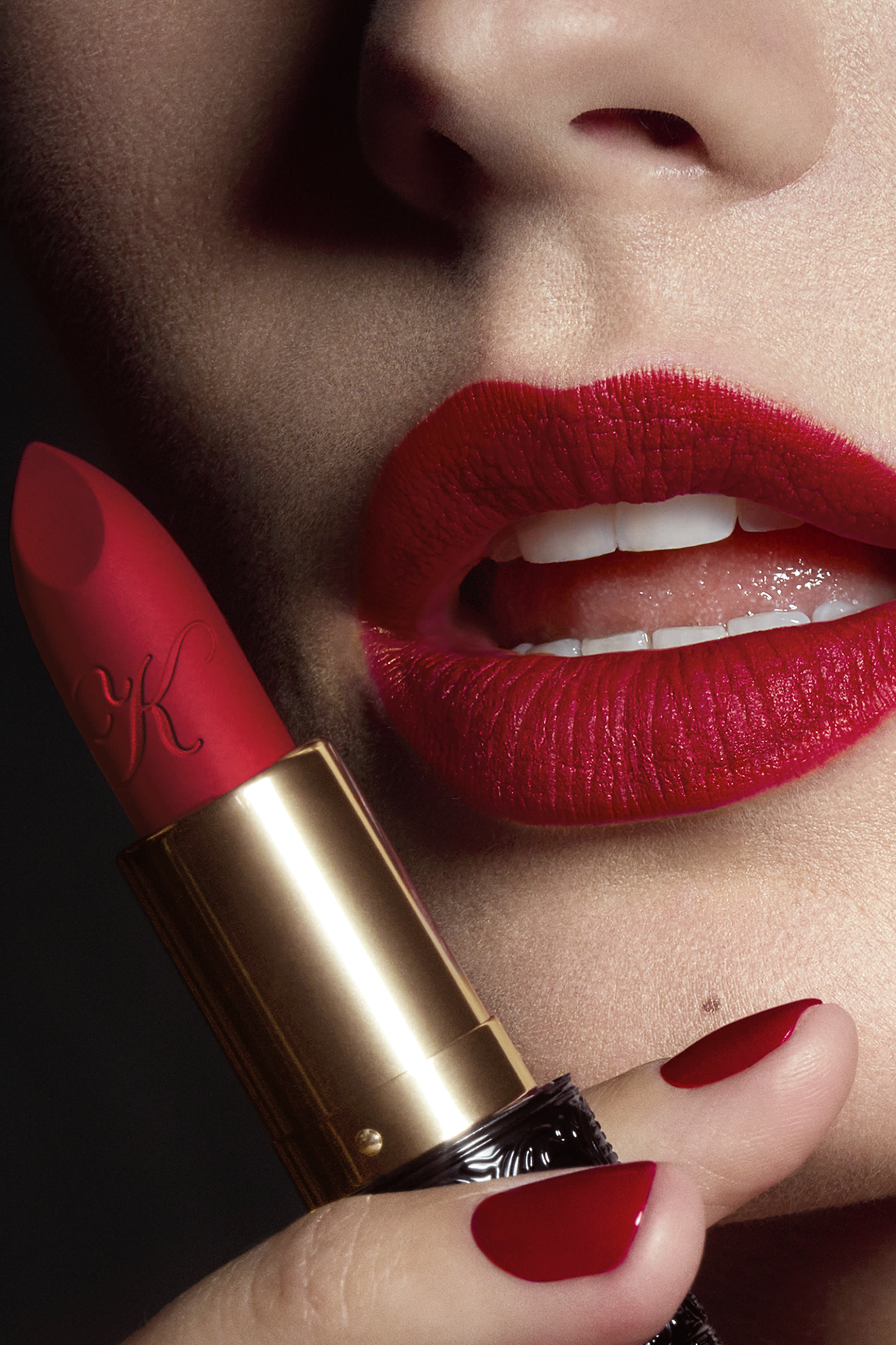 Le Rouge Parfum Matte Lipstick