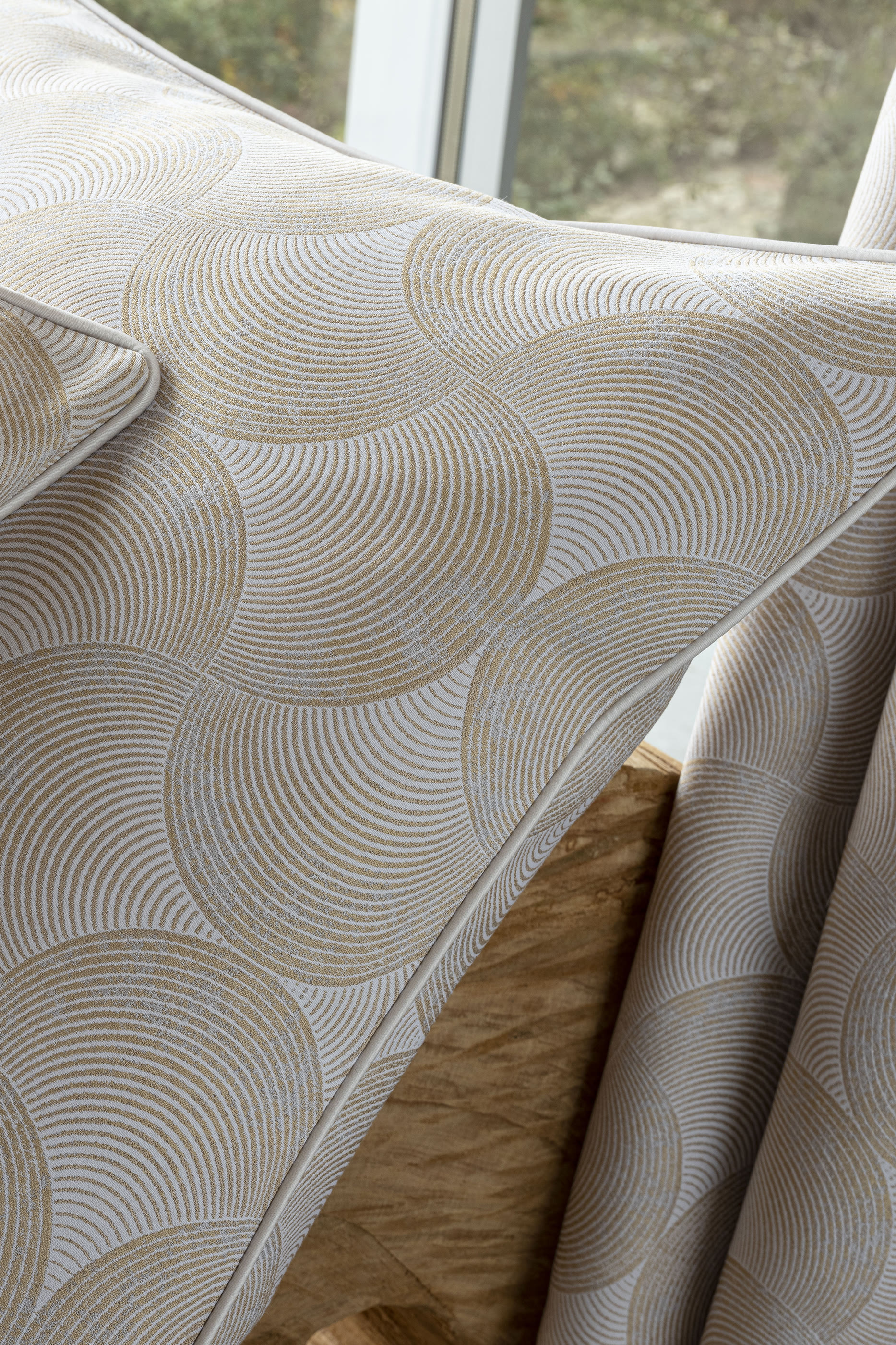 Caviar Cushion Cover and Inner