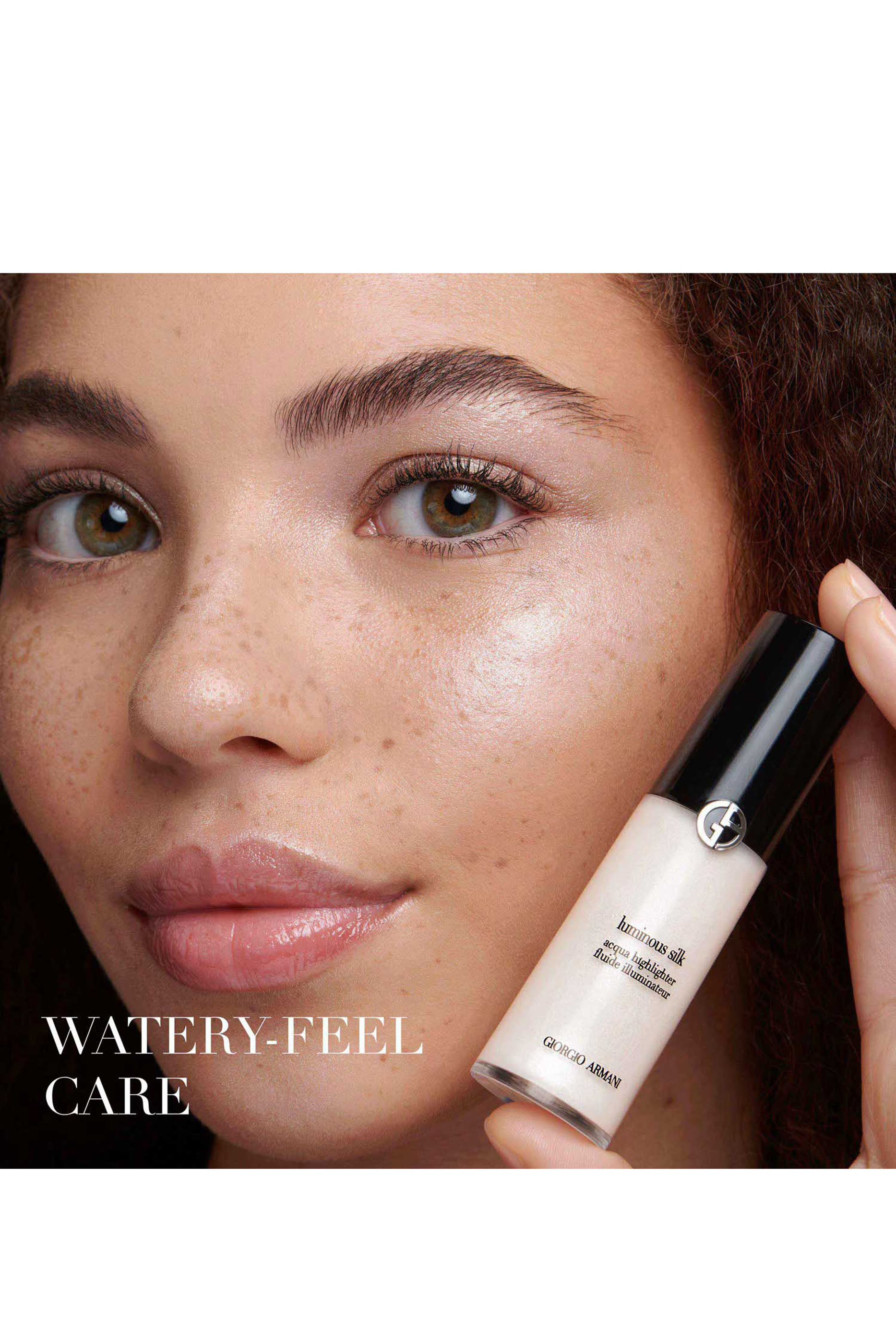 Luminous Silk Acqua Highlighter