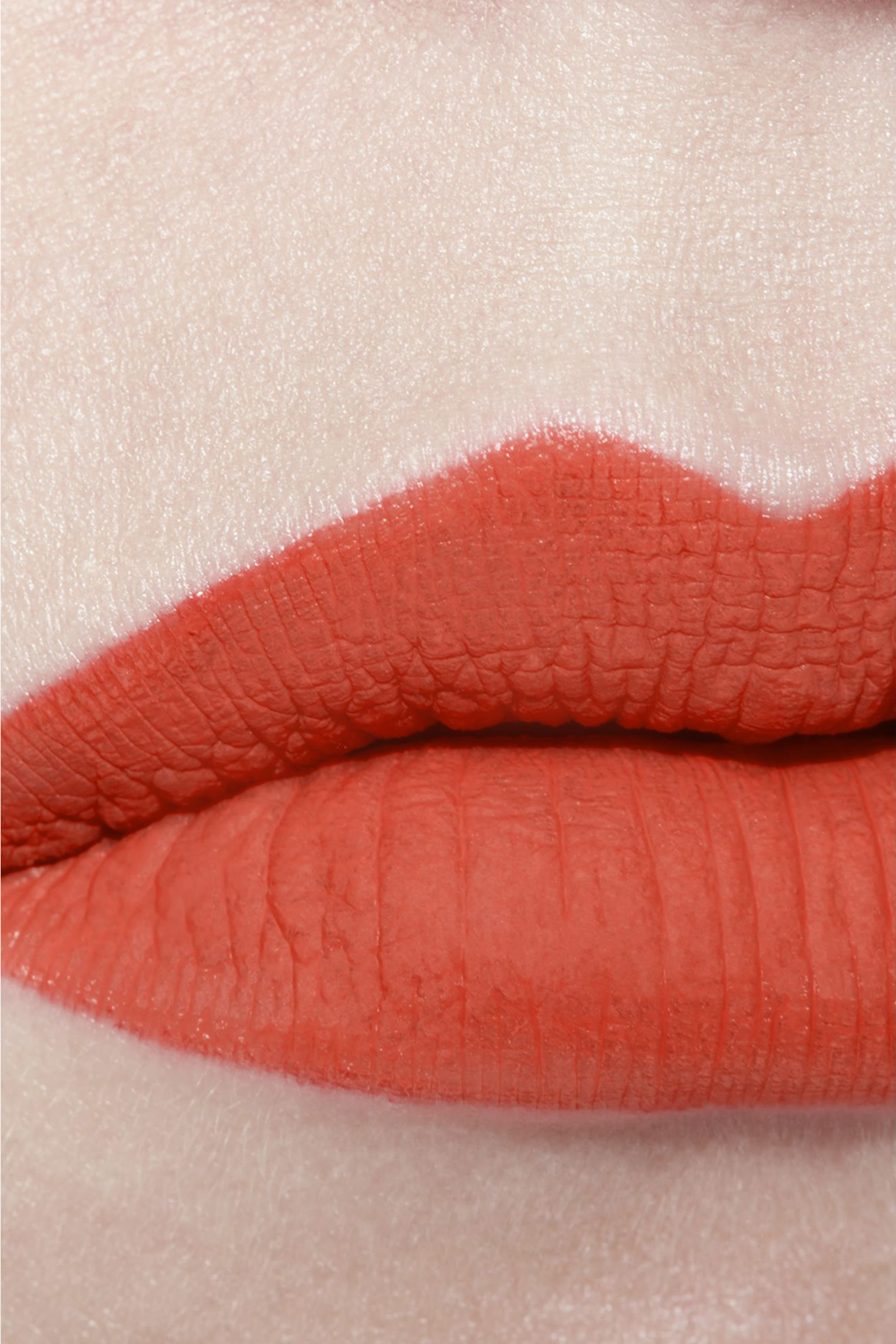 Chanel Rouge Allure Liquid Velvet Ultrawear Intense Matte Liquid Lip Colour