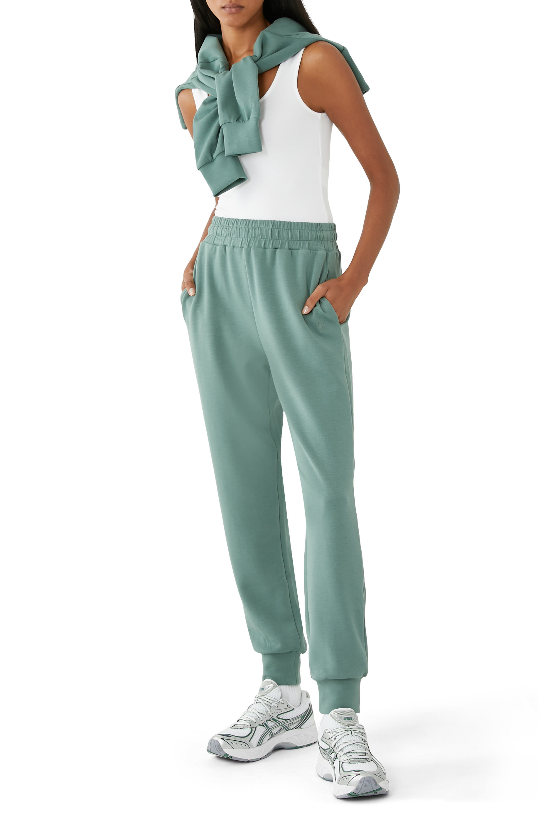 Effortless Sleevelss Bodysuit