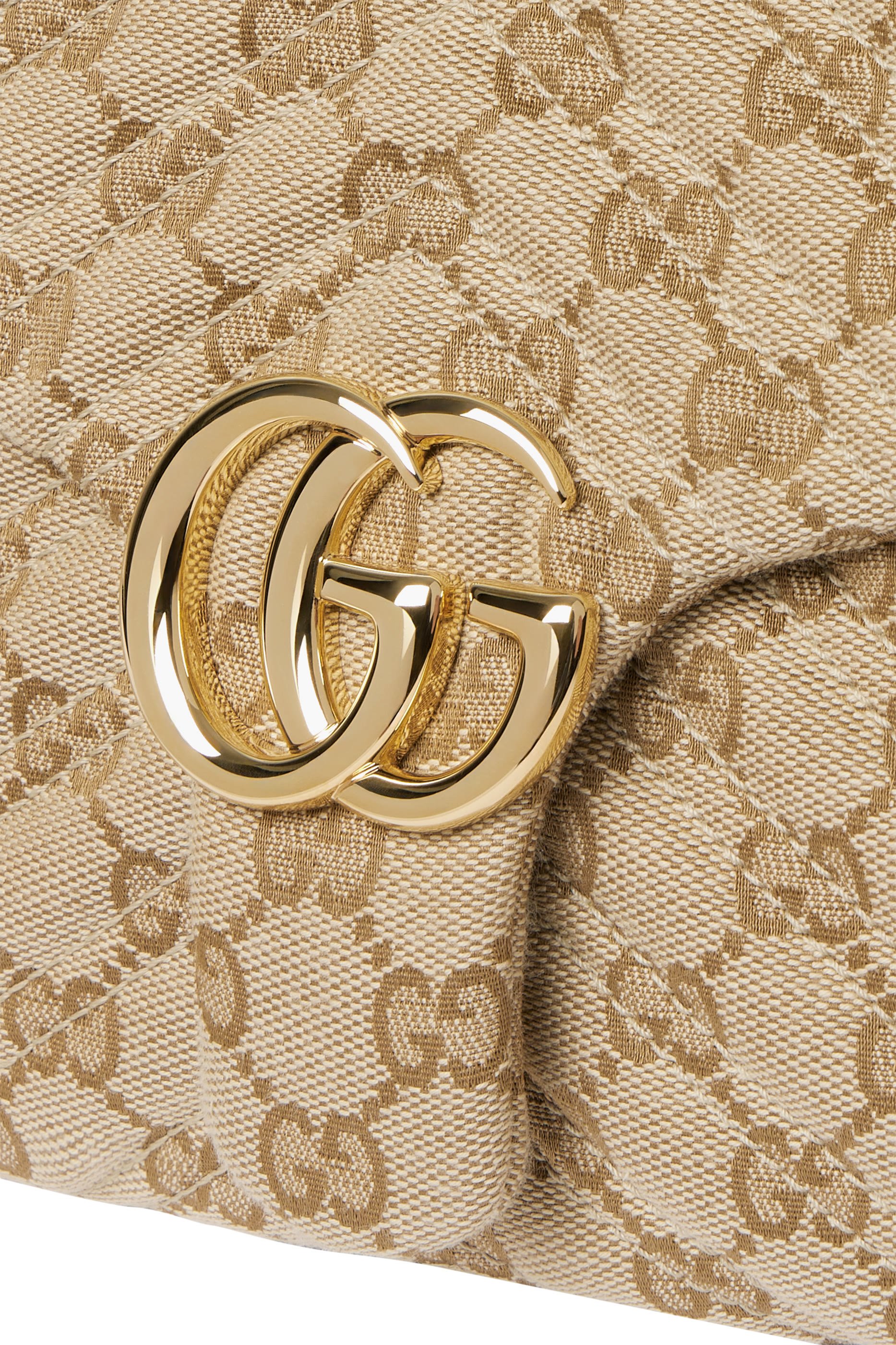  GG Marmont Medium Shoulder Bag