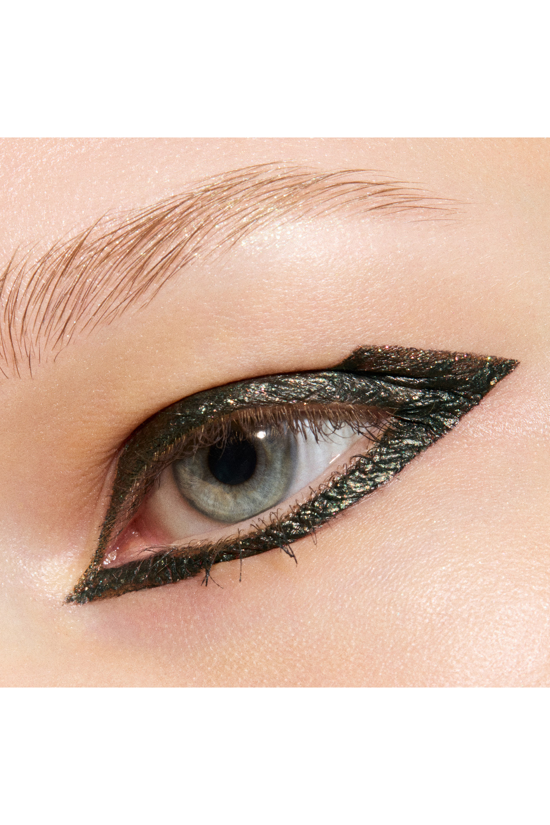Prismatica Liquid Eye Liner