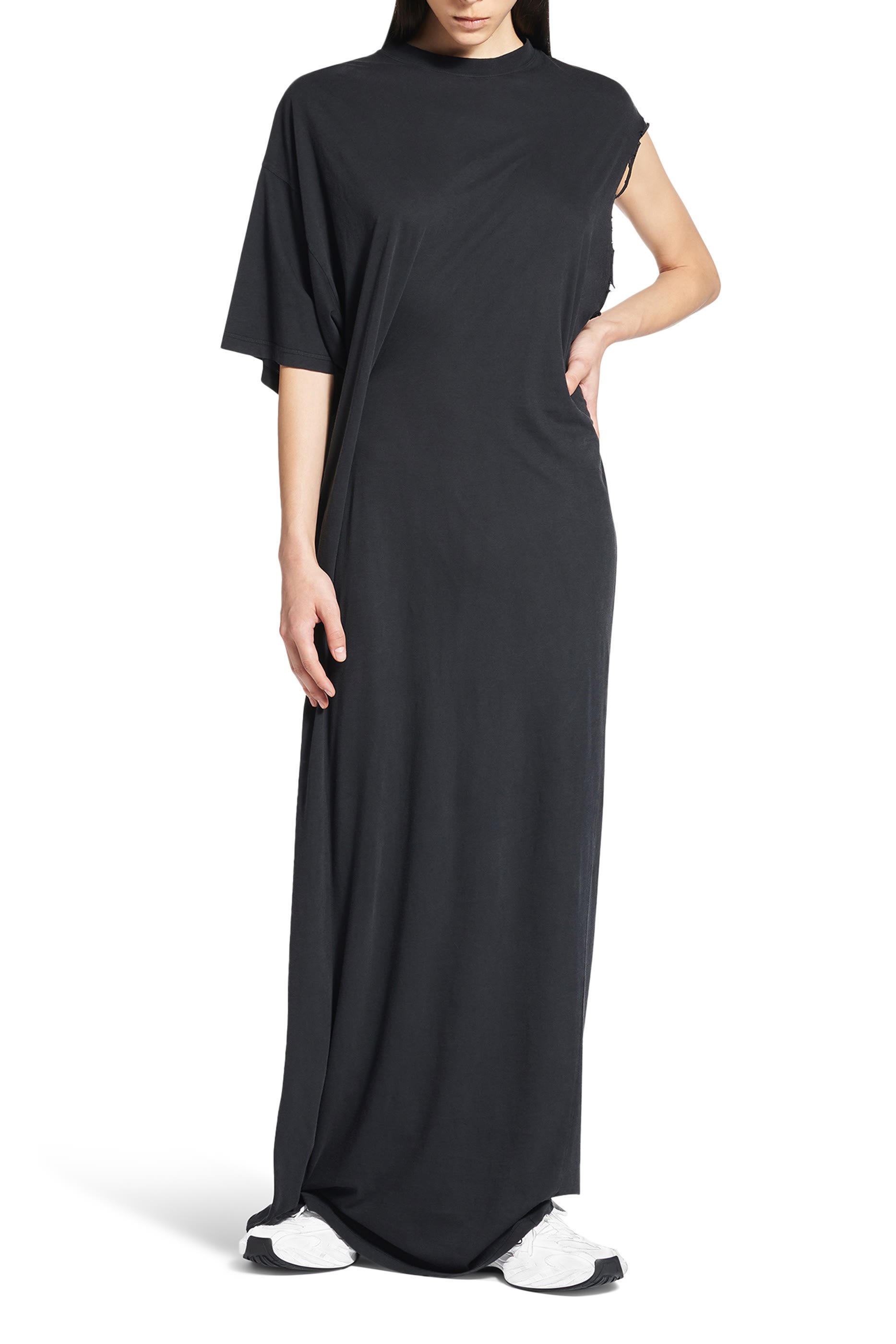 Monday Low Top Sneakers