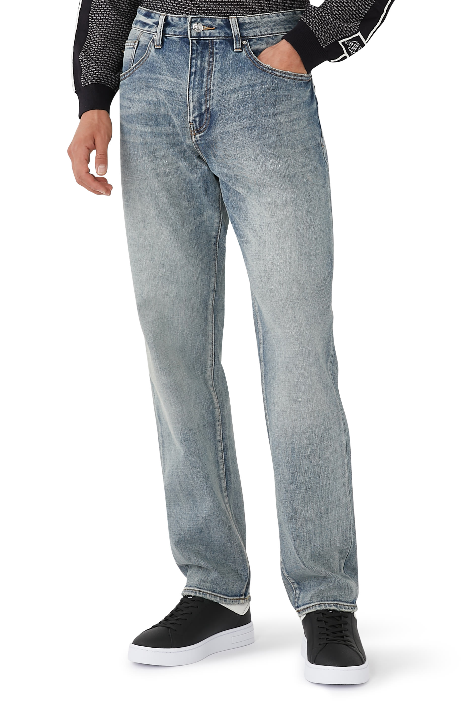 J16 Straight Fit Jeans