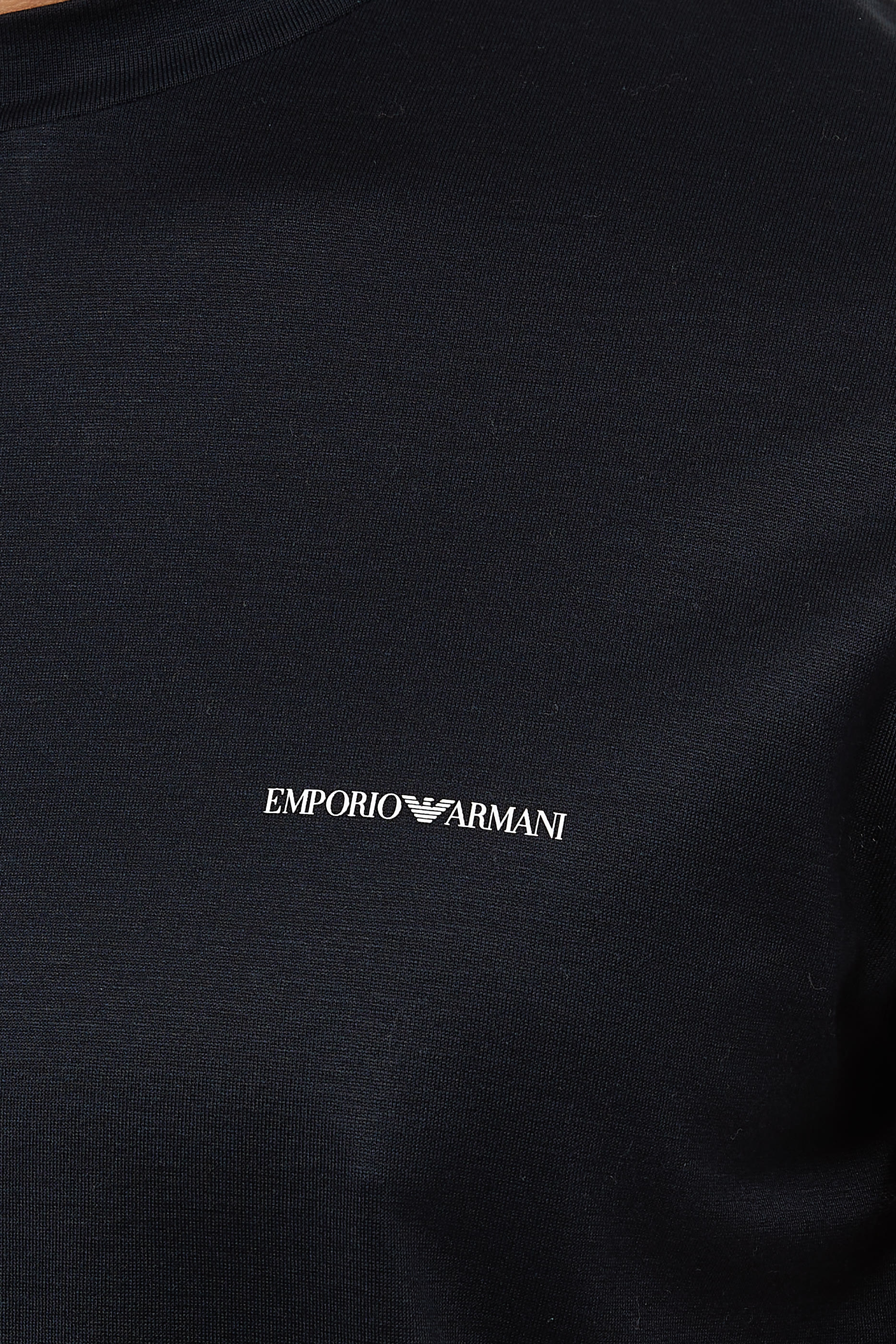 Essential Capsule Micro Logo T-shirt