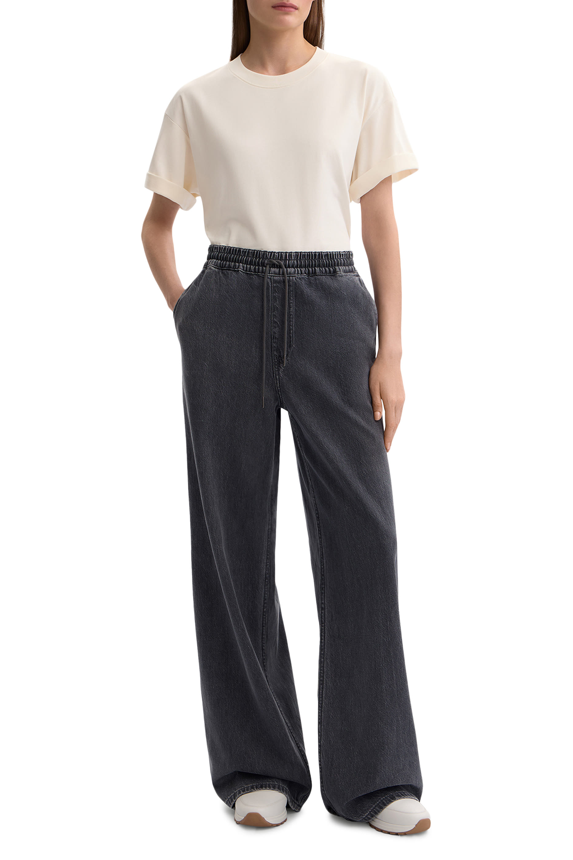 Relaxed Fit Jeans 521