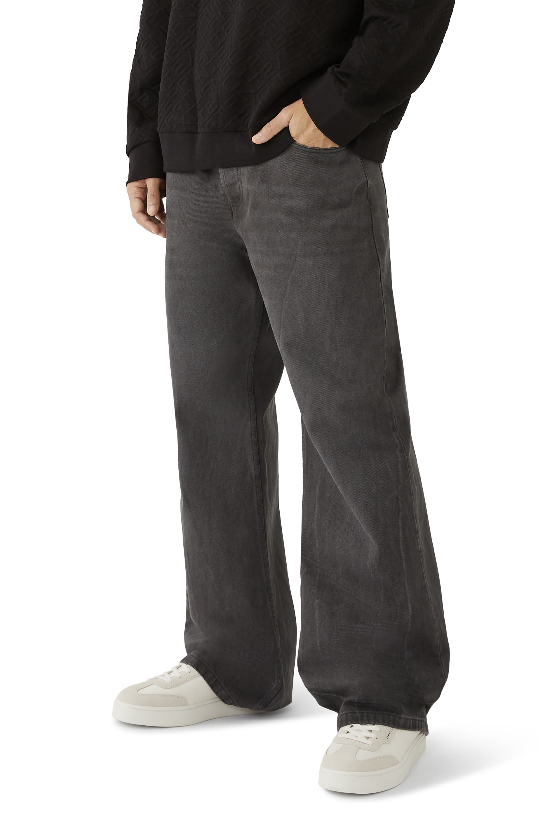 London Lace Up Sneakers 