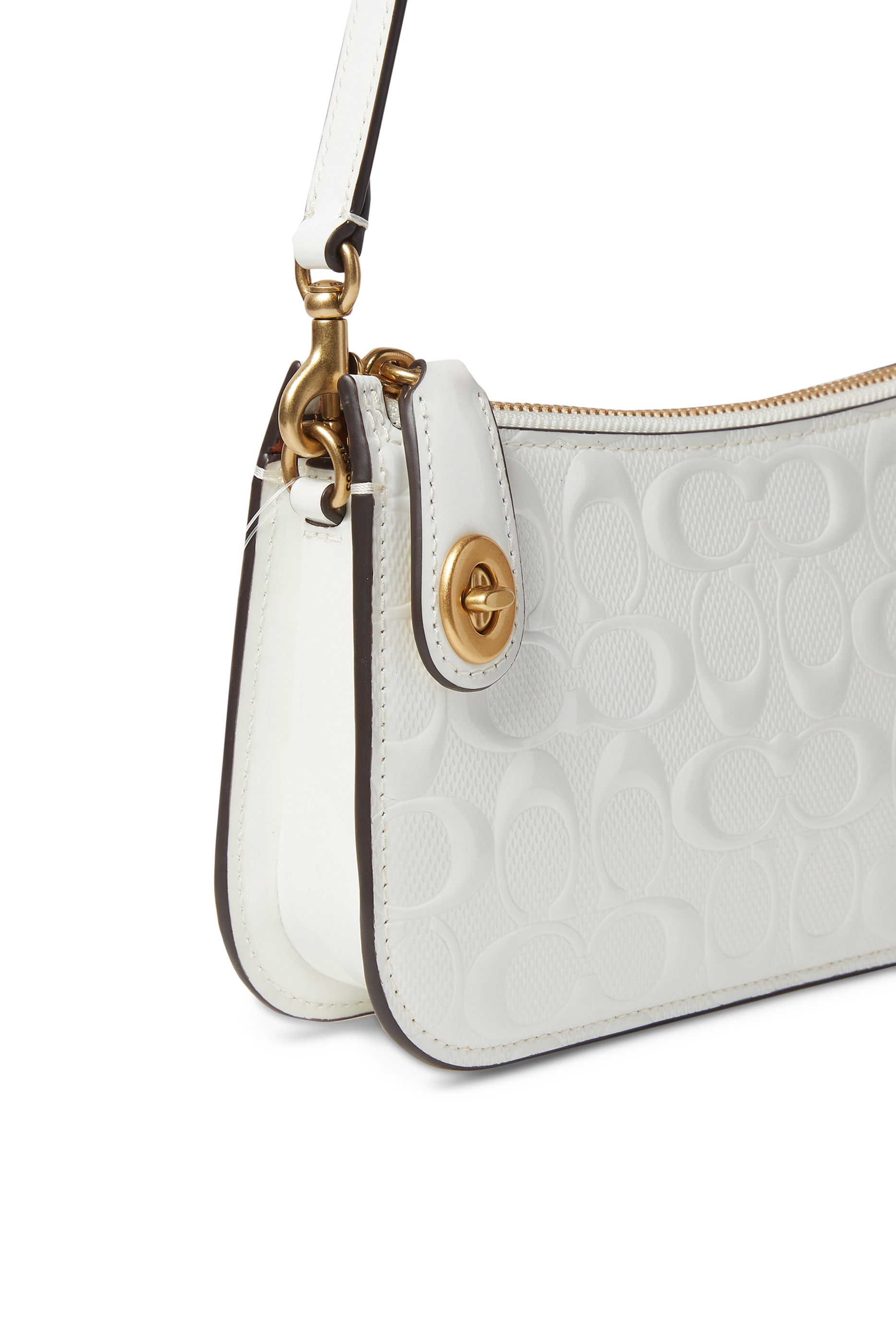 Penn Shoulder Bag in Signature Leather