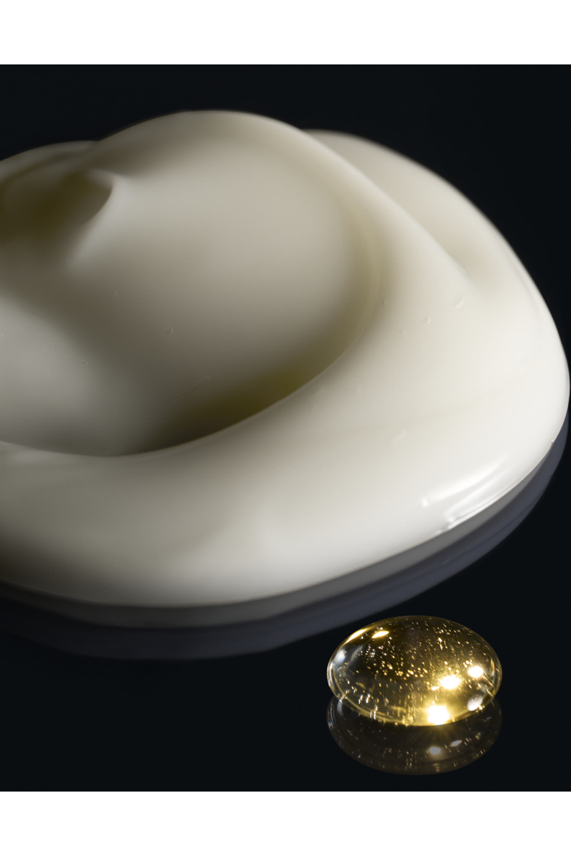 Gold Lust Restorative Night Crème