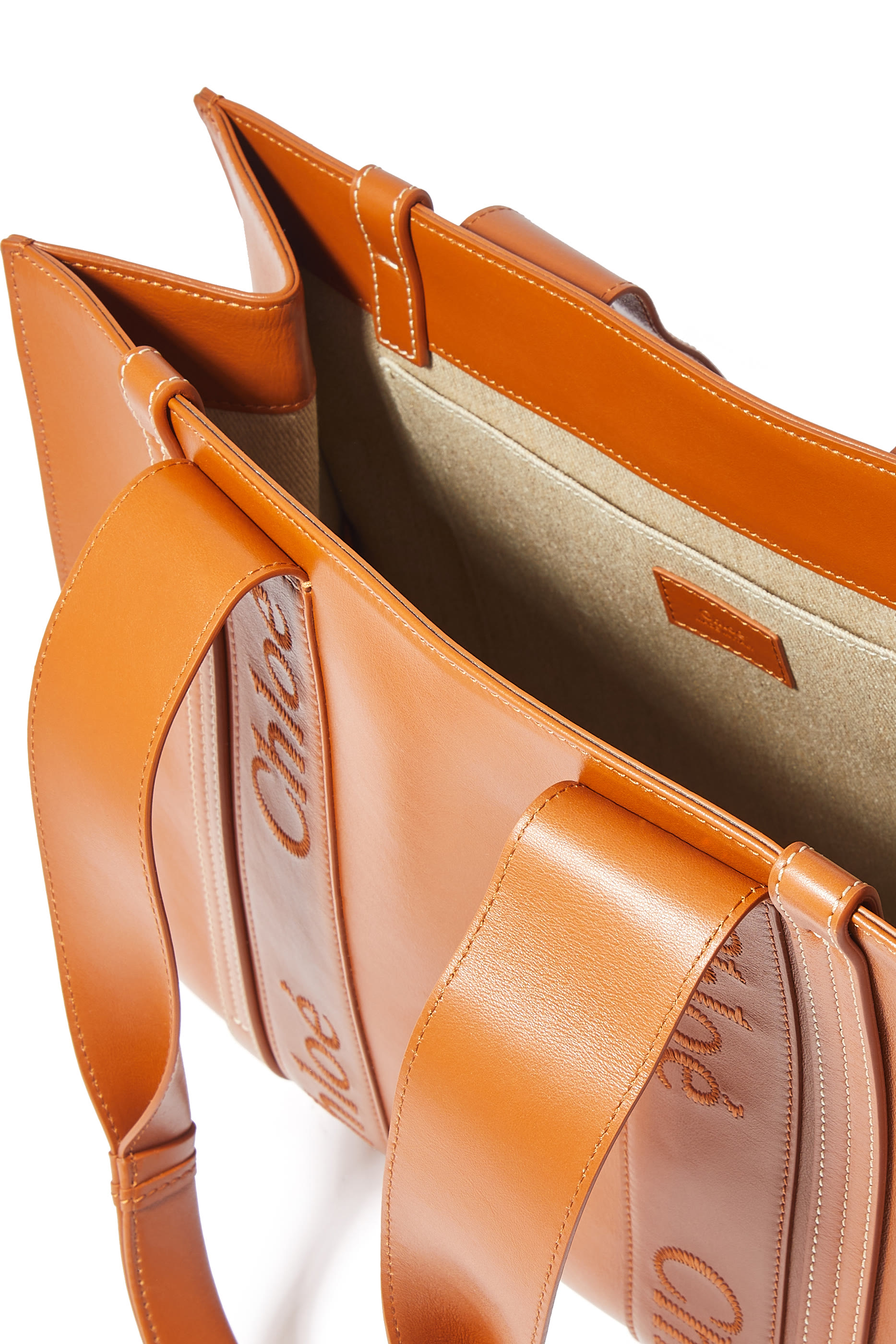 Woody Medium Tote Bag