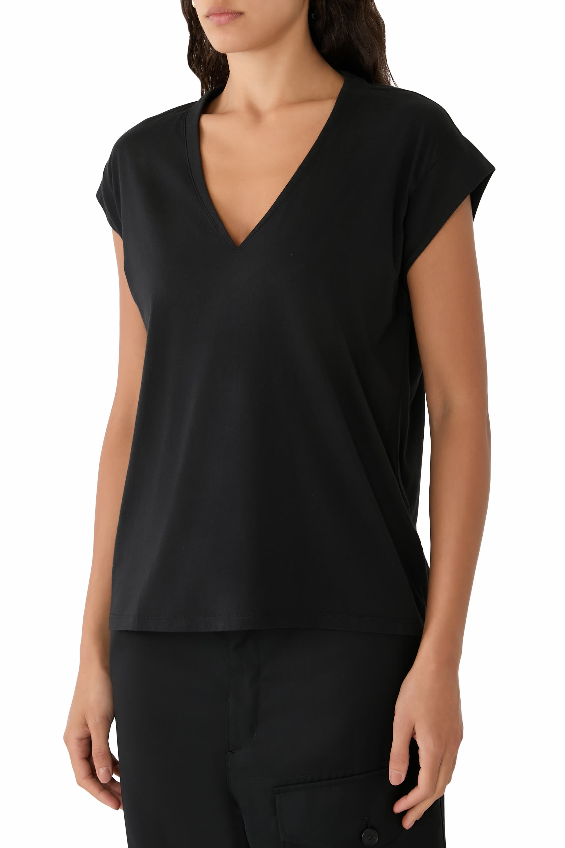 Le Mid Rise V Neck T-shirt