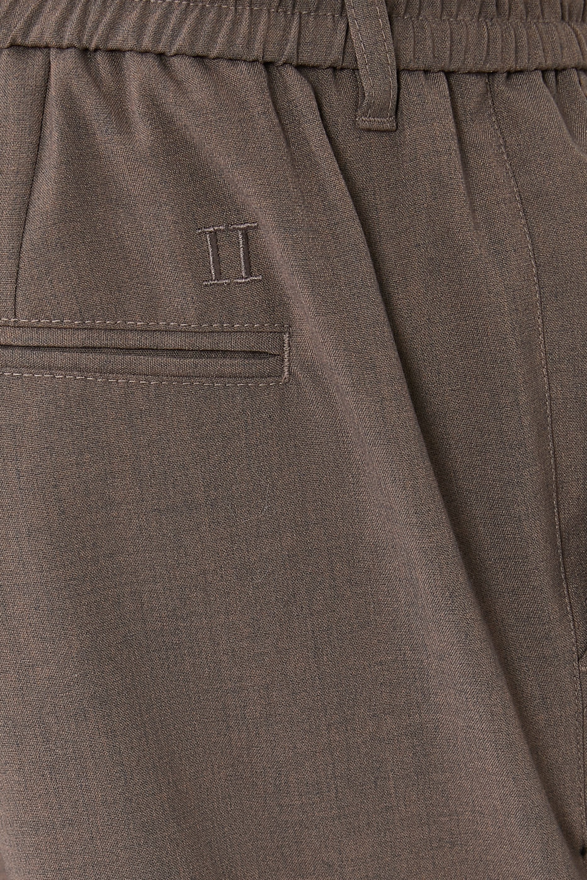 Como Tapered Light Twill Pants