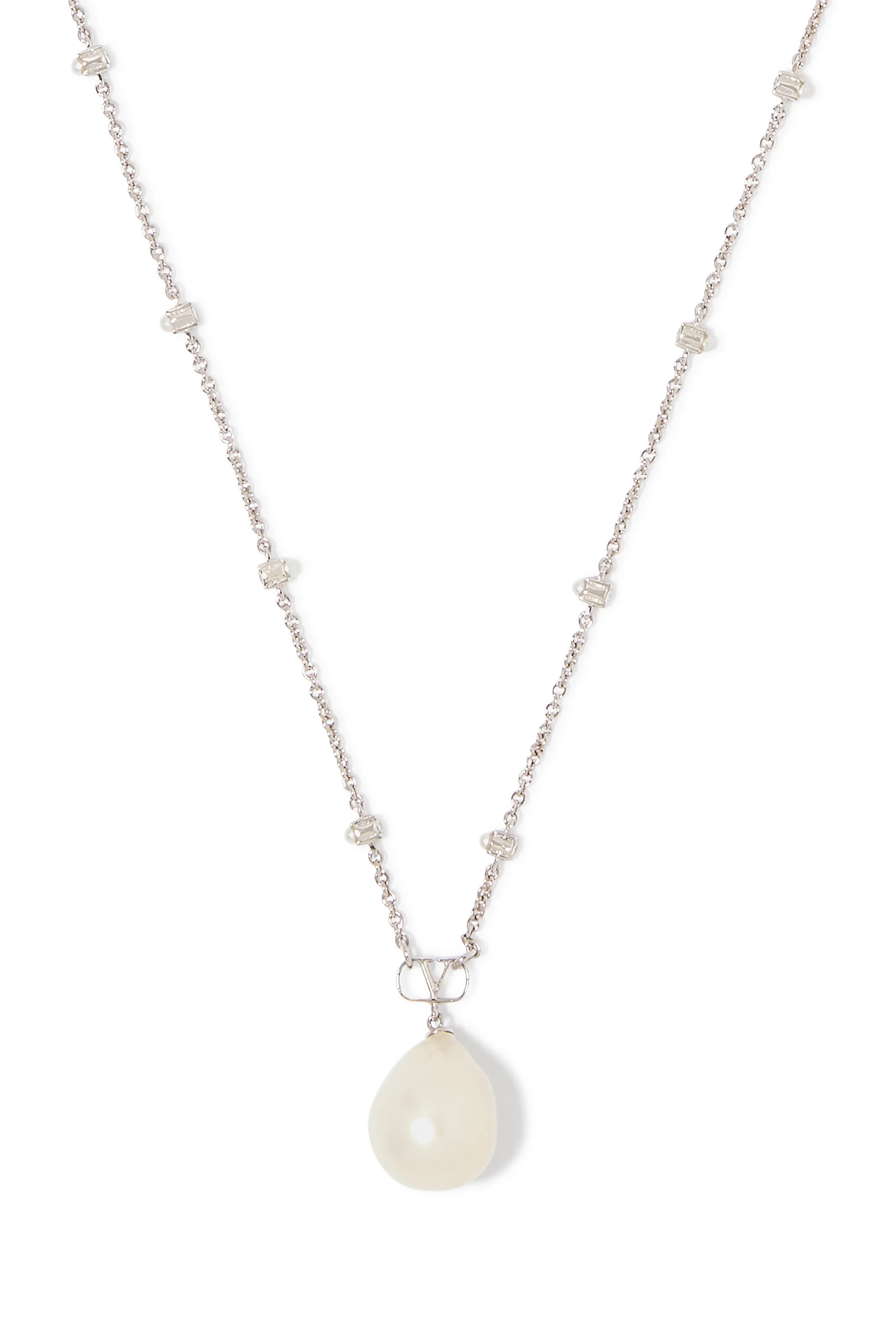 VLogo Signature Pearl Necklace
