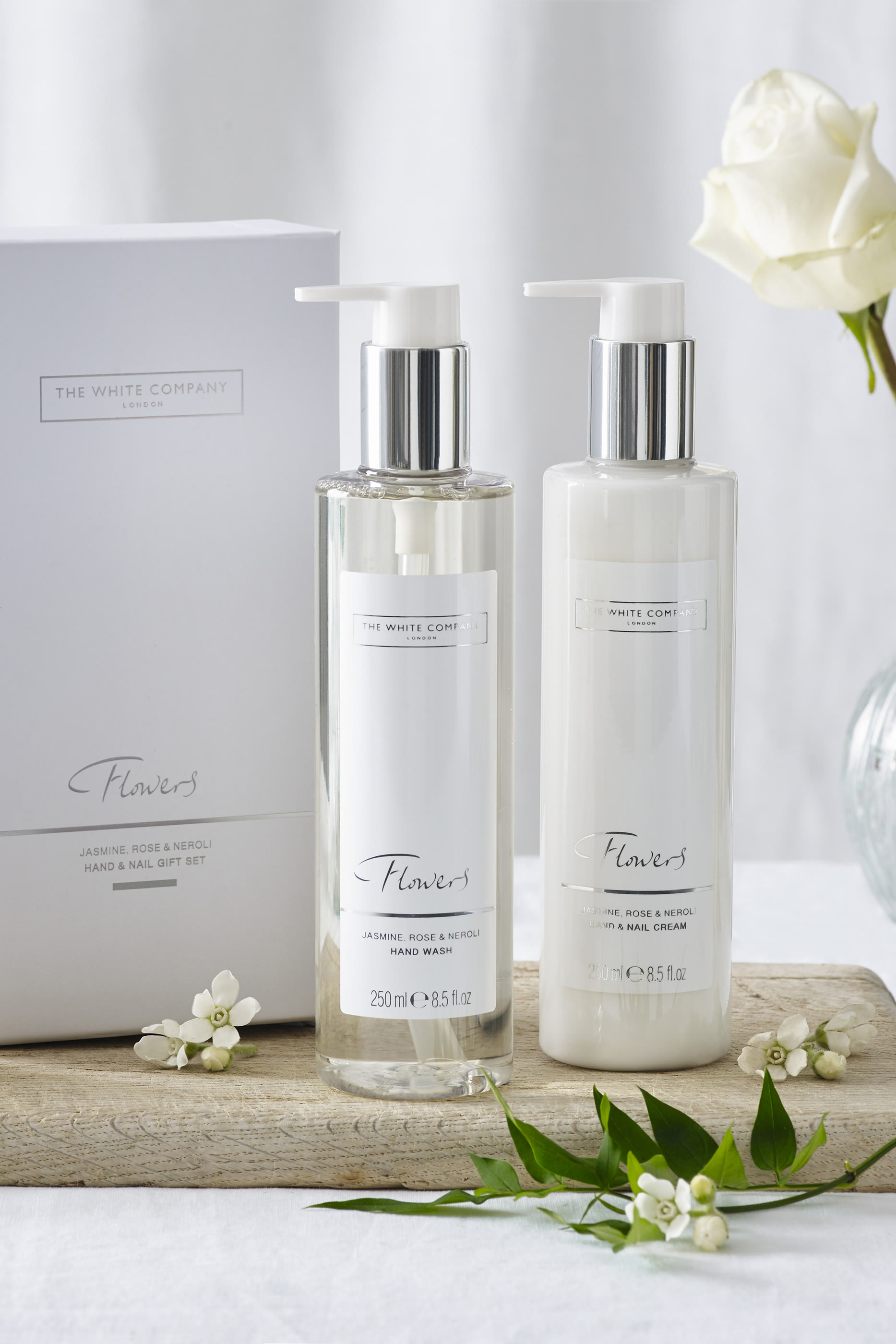 Flowers Hand & Nail Gift Set