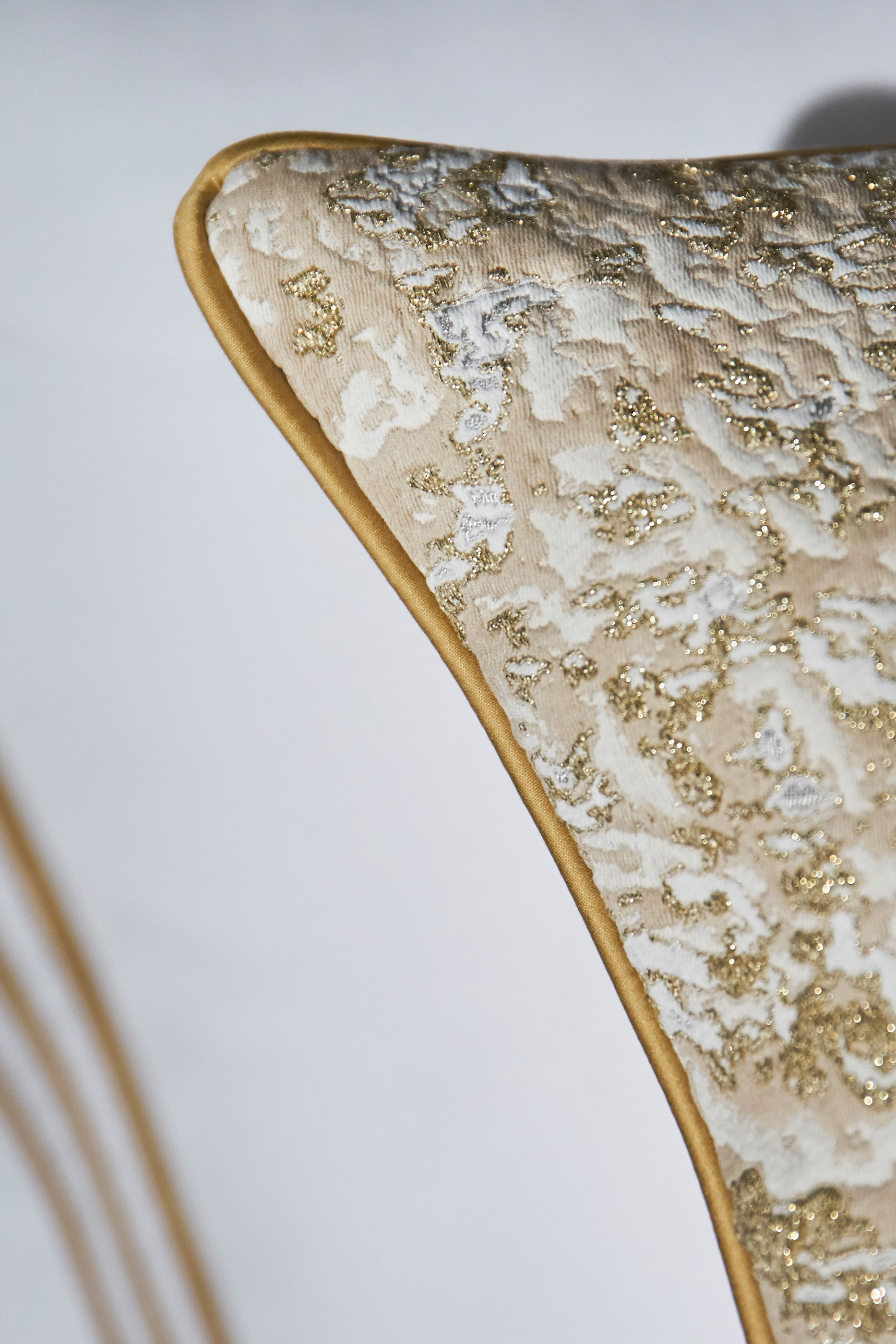 Waltz Decorative Pillowcase