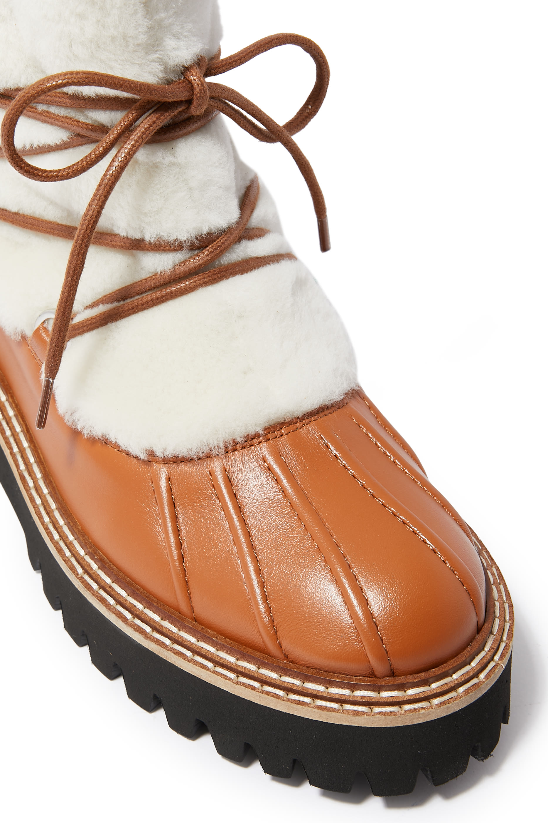 Lace-Up Mid-Length Boots in Ironed Merino