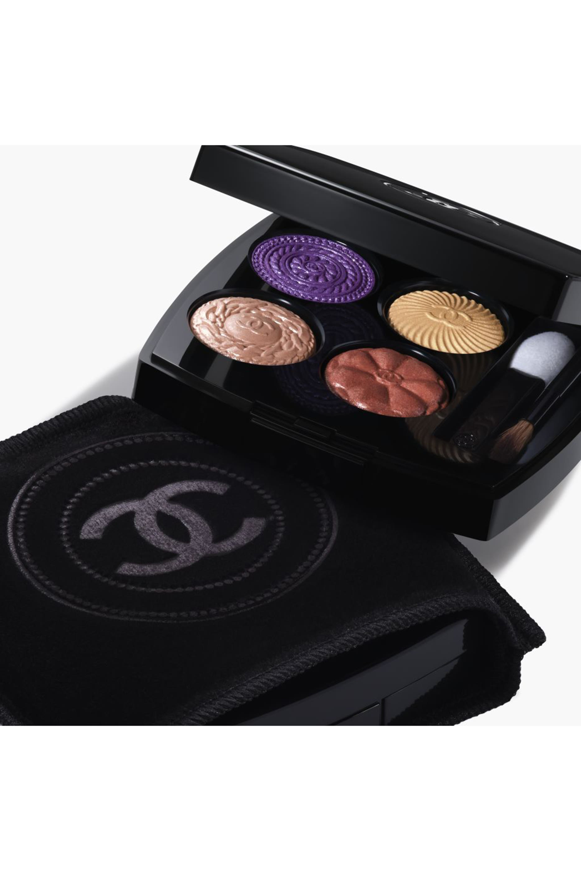 Les 4 Ombres Boutons Multi-Effect Quadra Eyeshadow